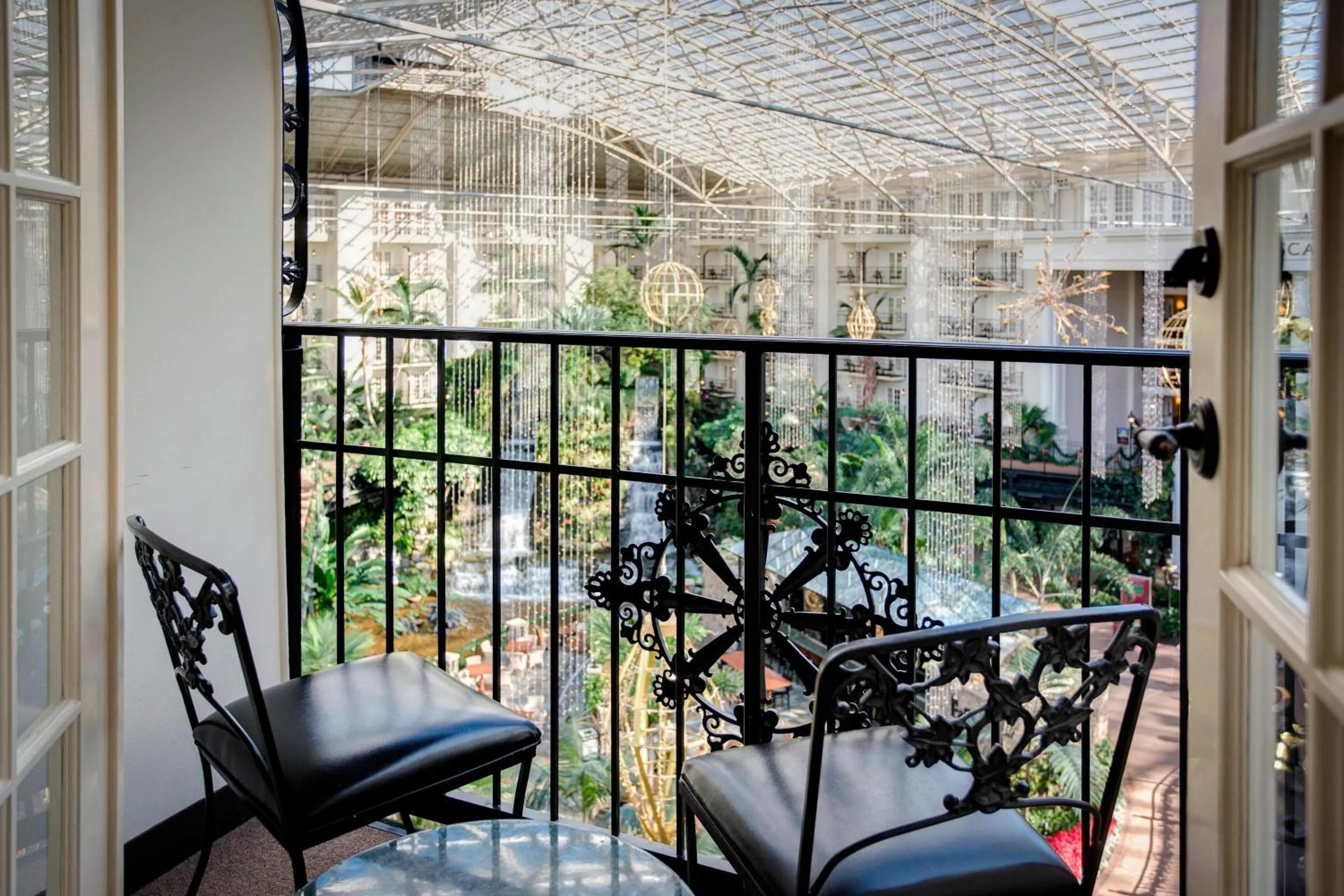 Photo of the whole room in Gaylord Opryland Resort & Convention Center