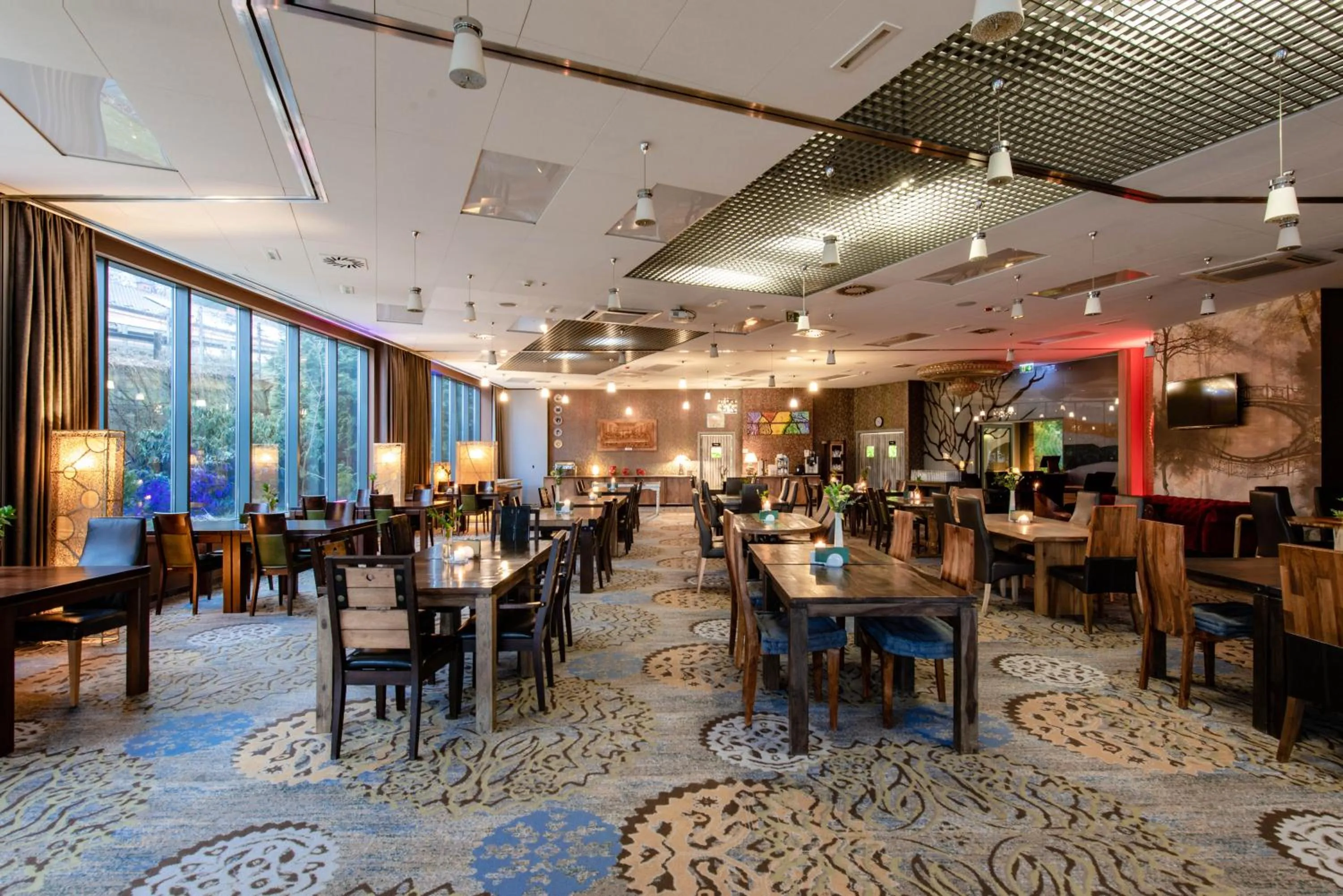 Restaurant/places to eat in Hotel Lenart