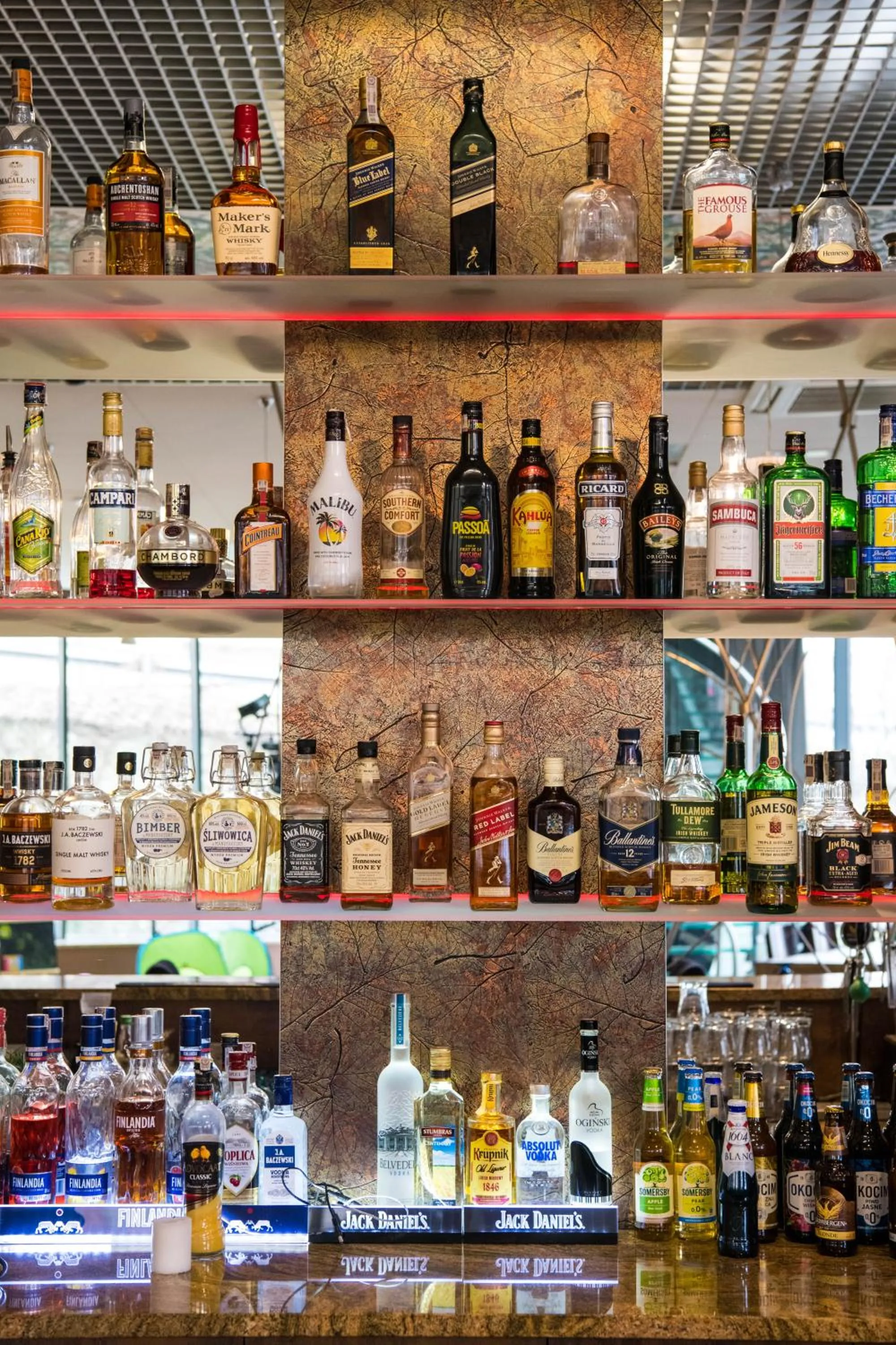 Lounge or bar in Hotel Lenart