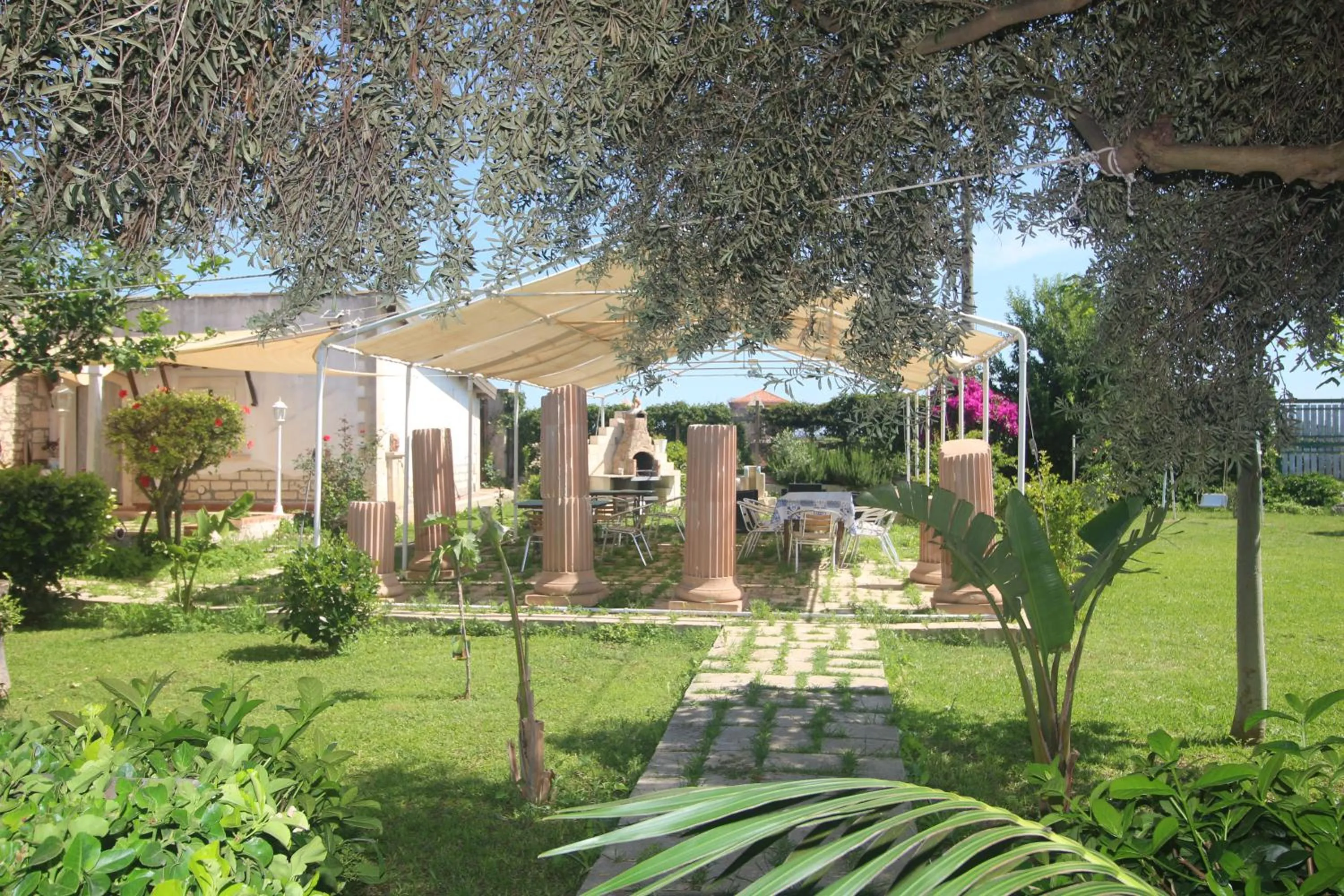 Garden in Aranceto Hotel