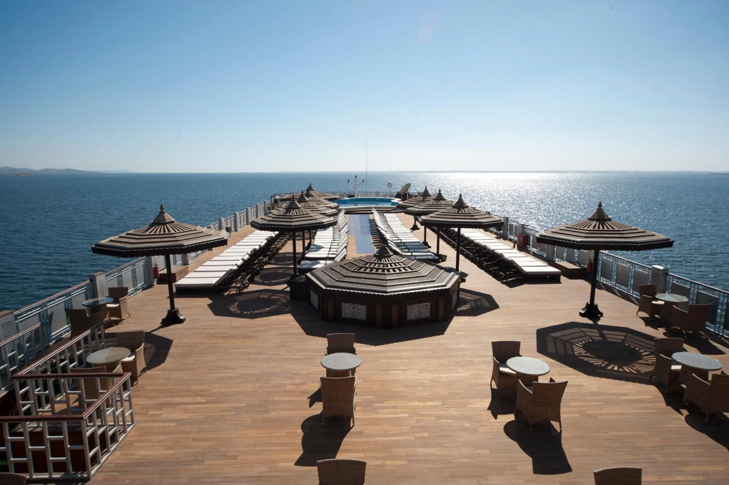 Balcony/Terrace in SUNRISE African Dreams Cruise -Grand Select-