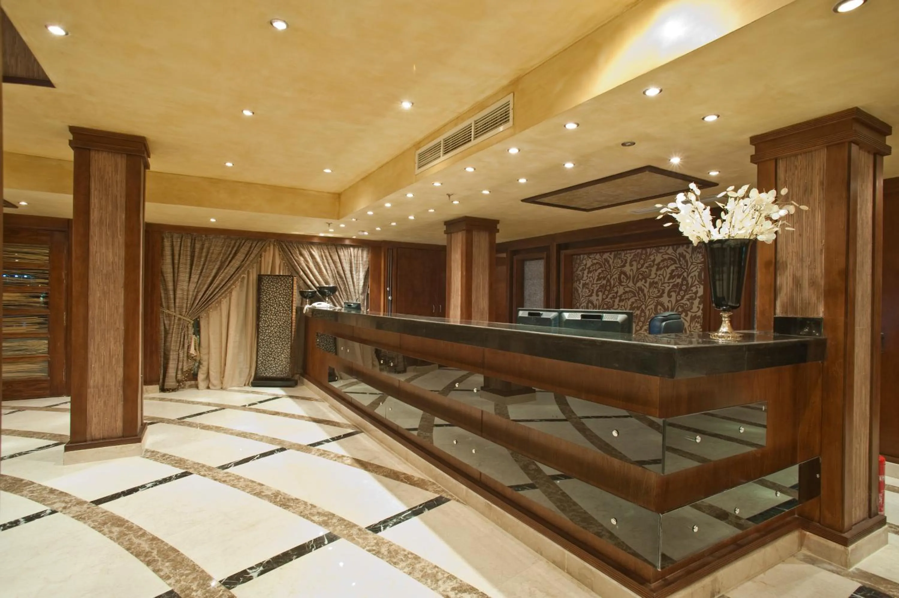 Lobby or reception in SUNRISE African Dreams Cruise -Grand Select-