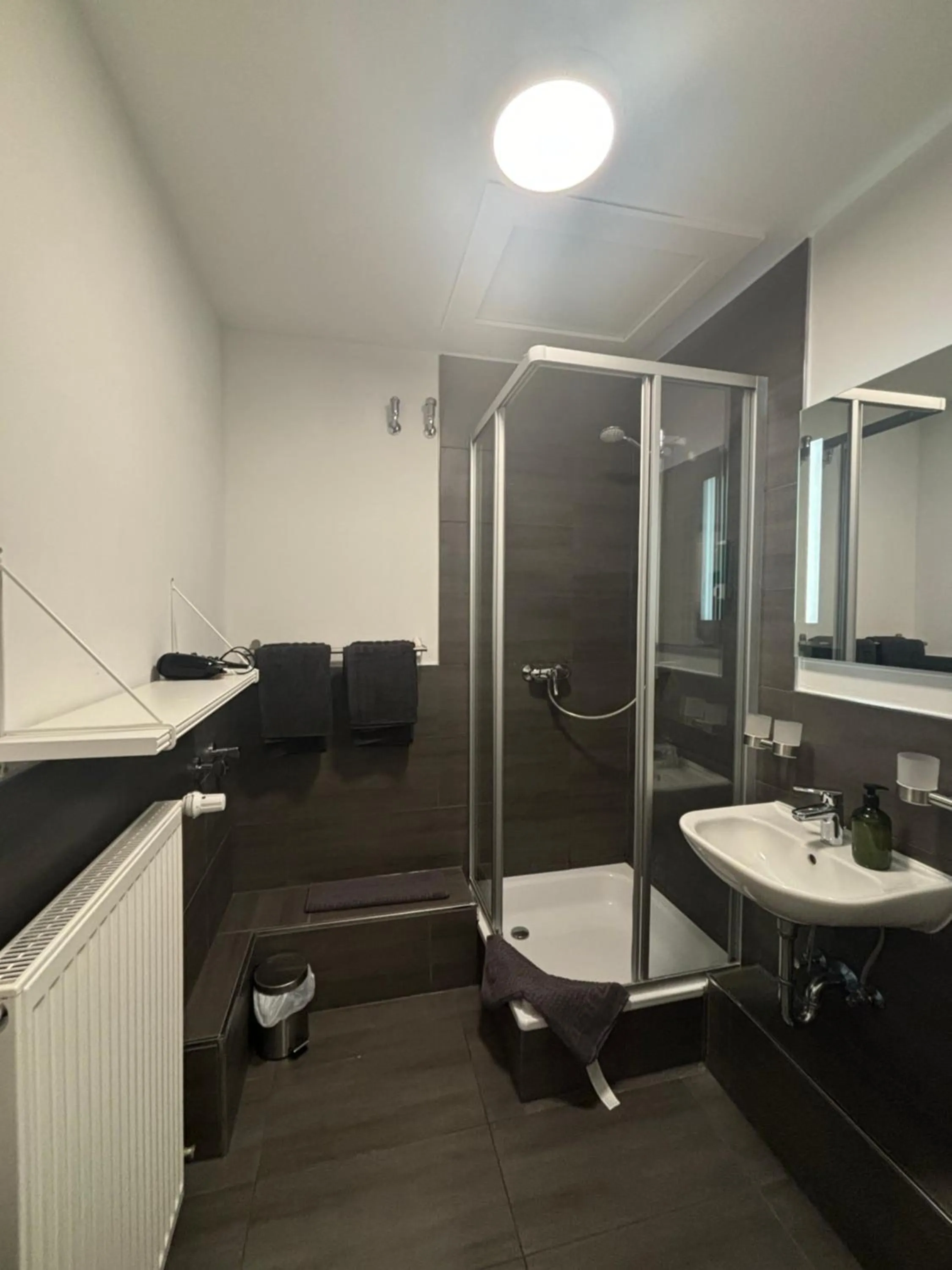 Bathroom in Simplex Stays Hotel Quartier 8 - Digital Access