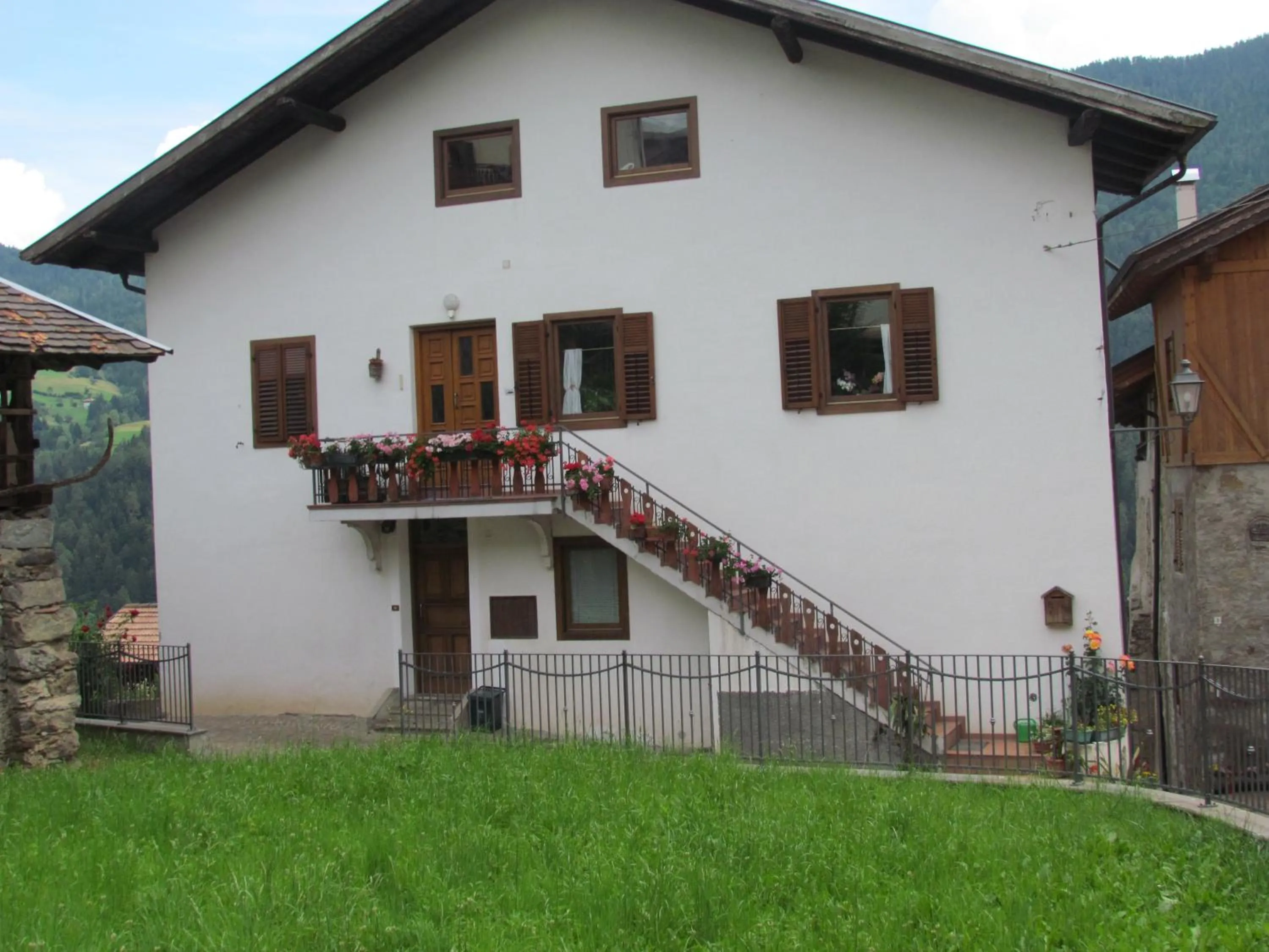 Facade/entrance in Appartamenti Rumo