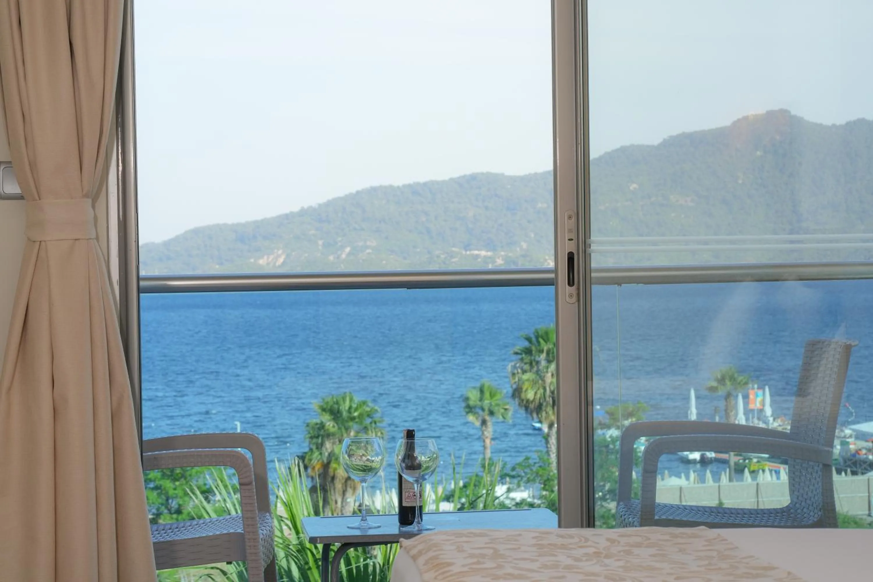 Day in Moda Beach Hotel