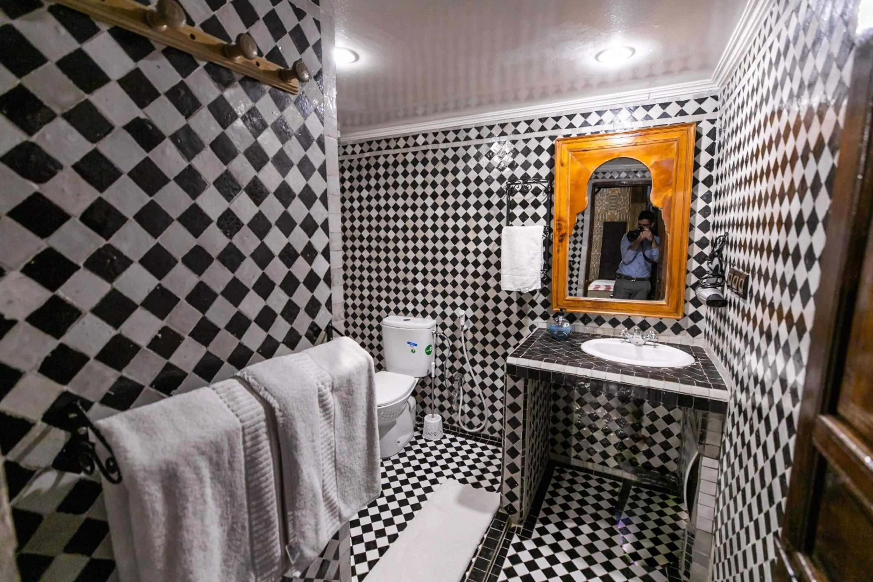 Bathroom in Riad Fes Aicha & SPA