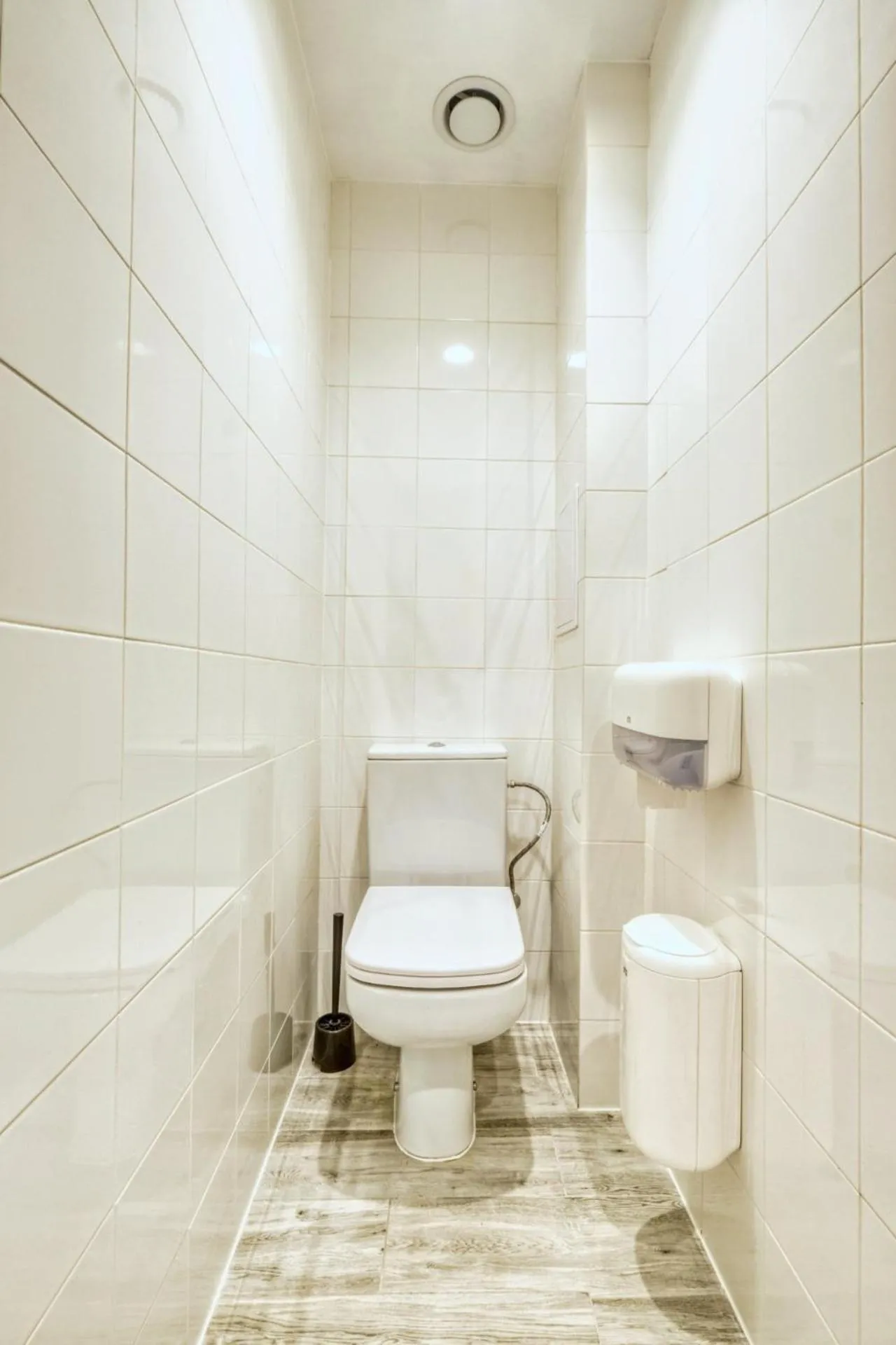 Bathroom in Level Rooms