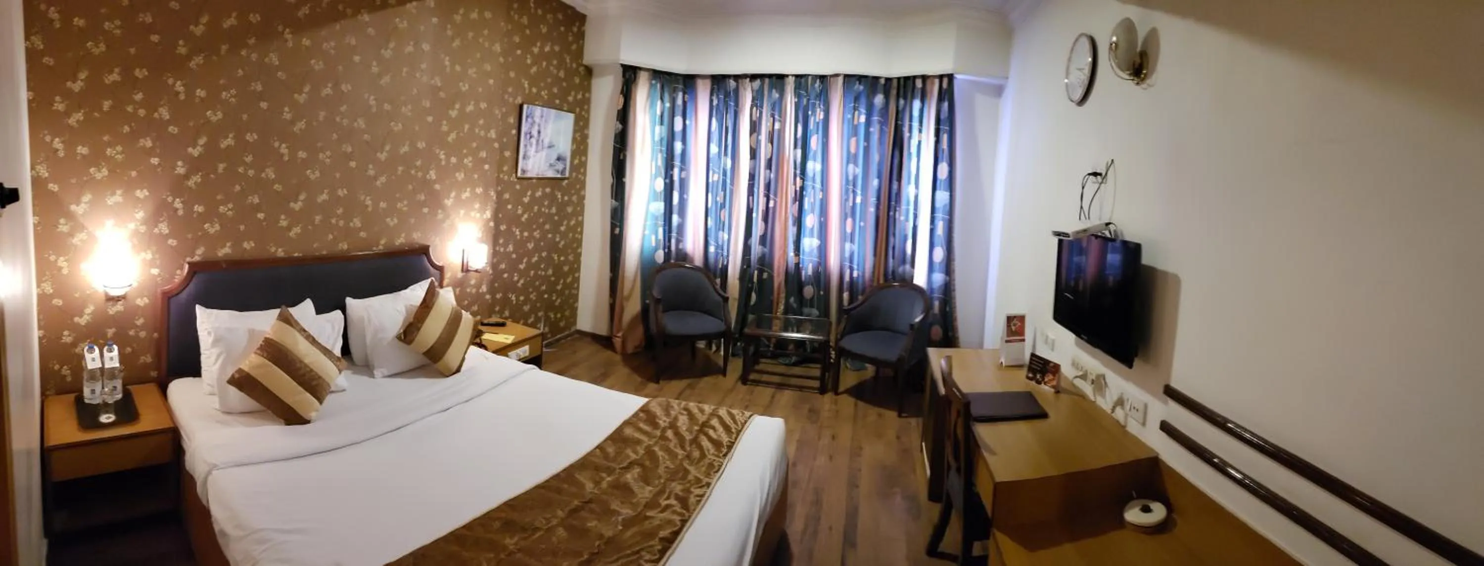 Photo of the whole room in Quality Inn Residency