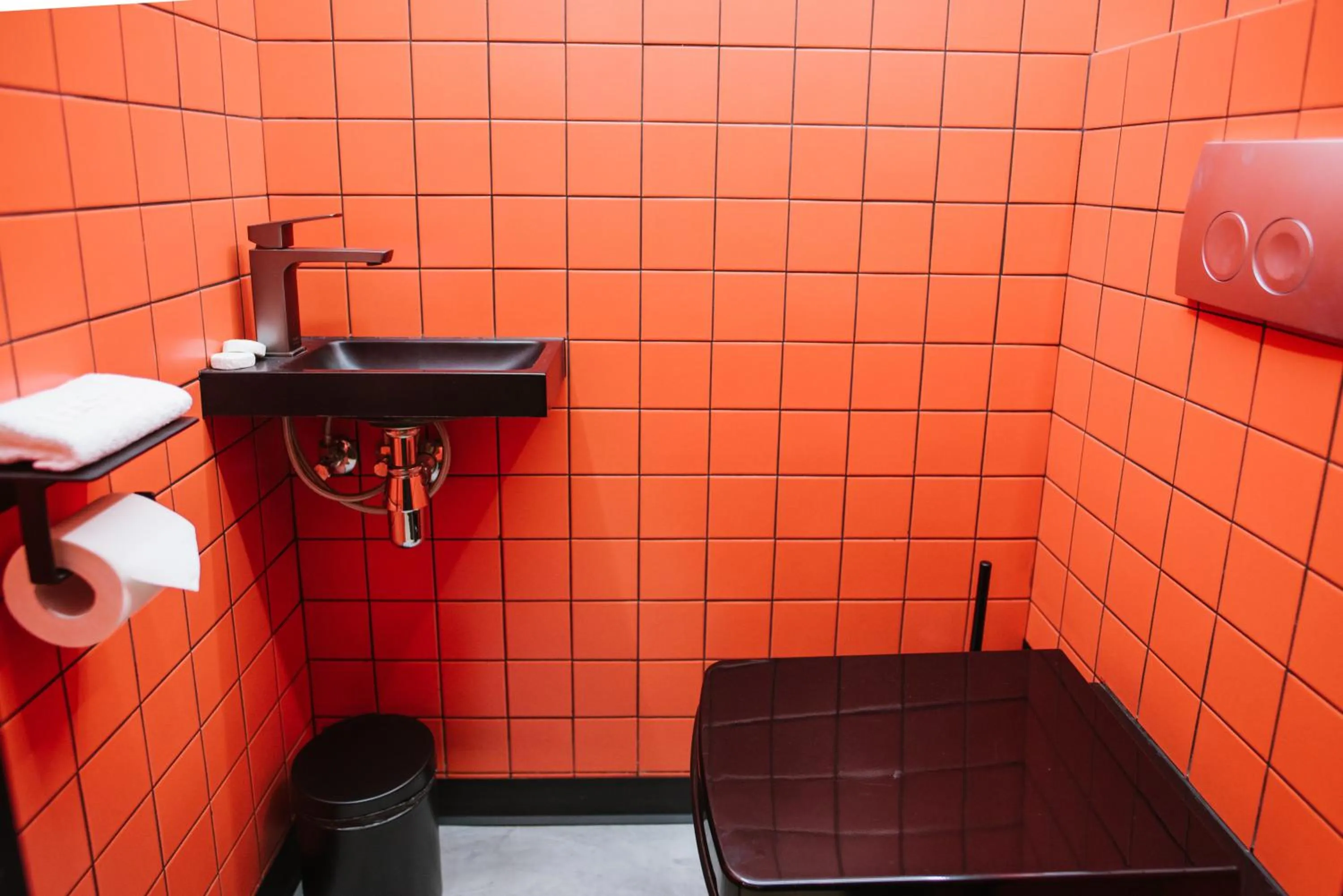 Toilet in !FEST Hotel