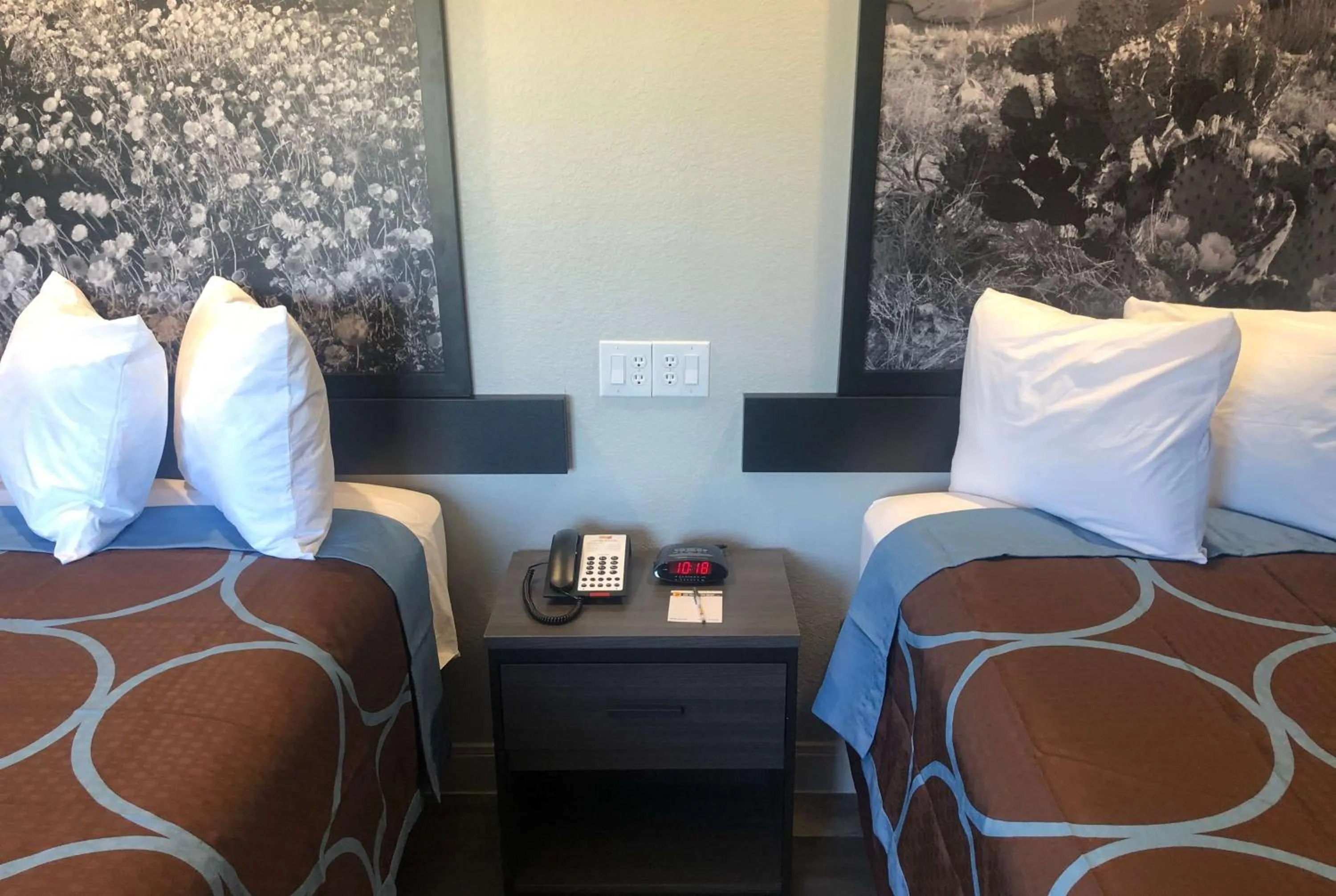 Bed in Hotel Blue Spring