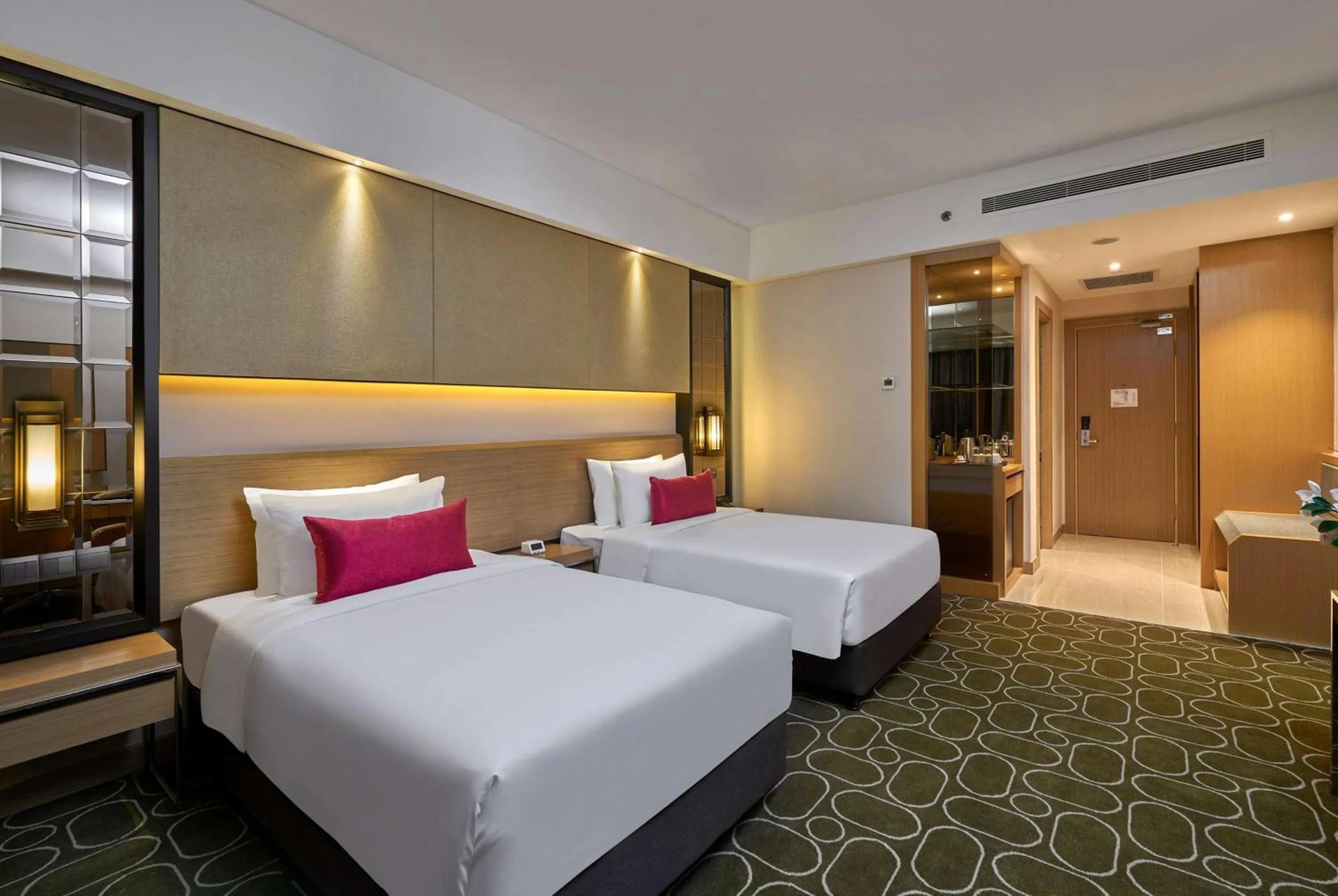 Photo of the whole room, Bed in Wyndham Acmar Klang
