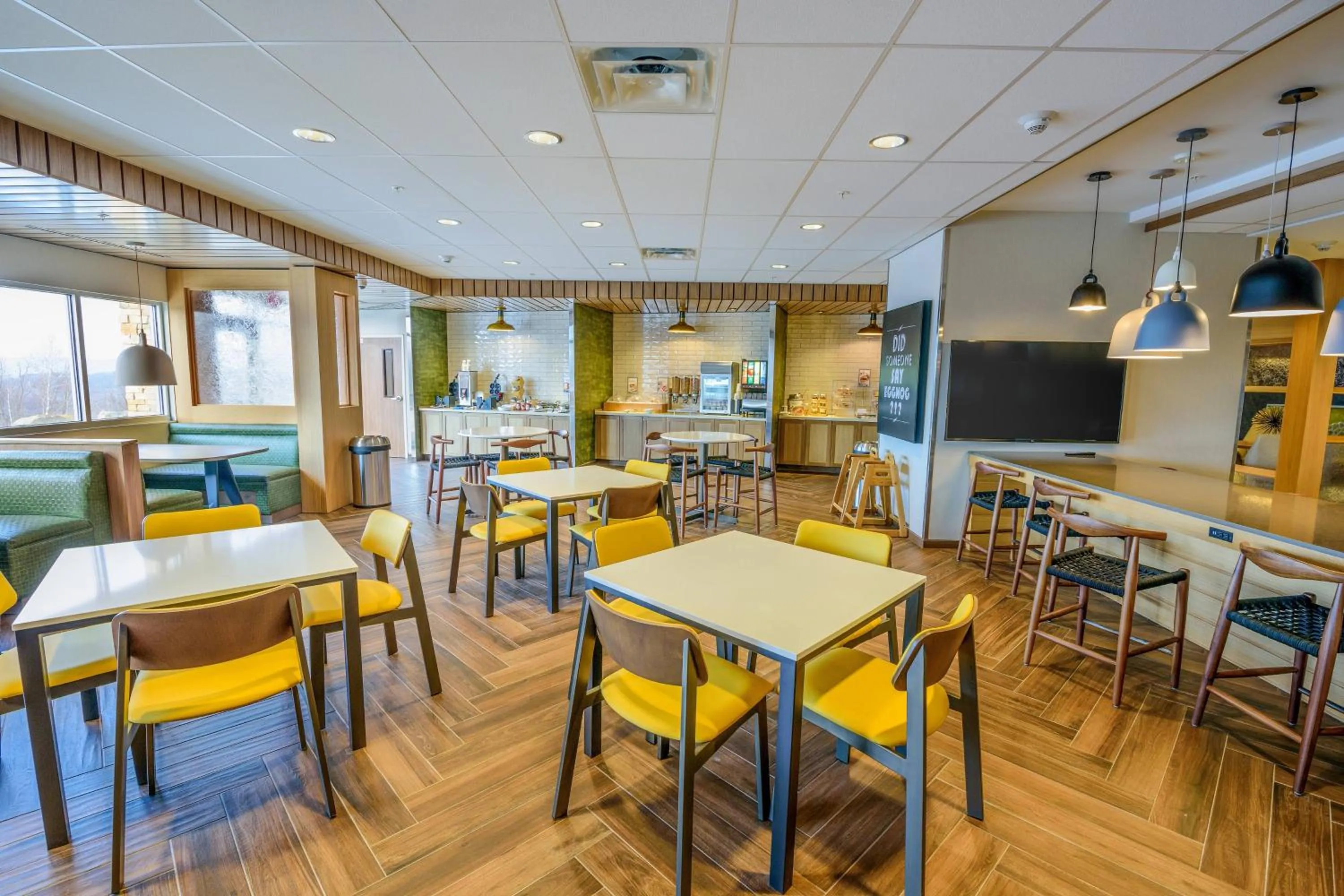 Breakfast in Fairfield Inn & Suites Scranton Montage Mountain