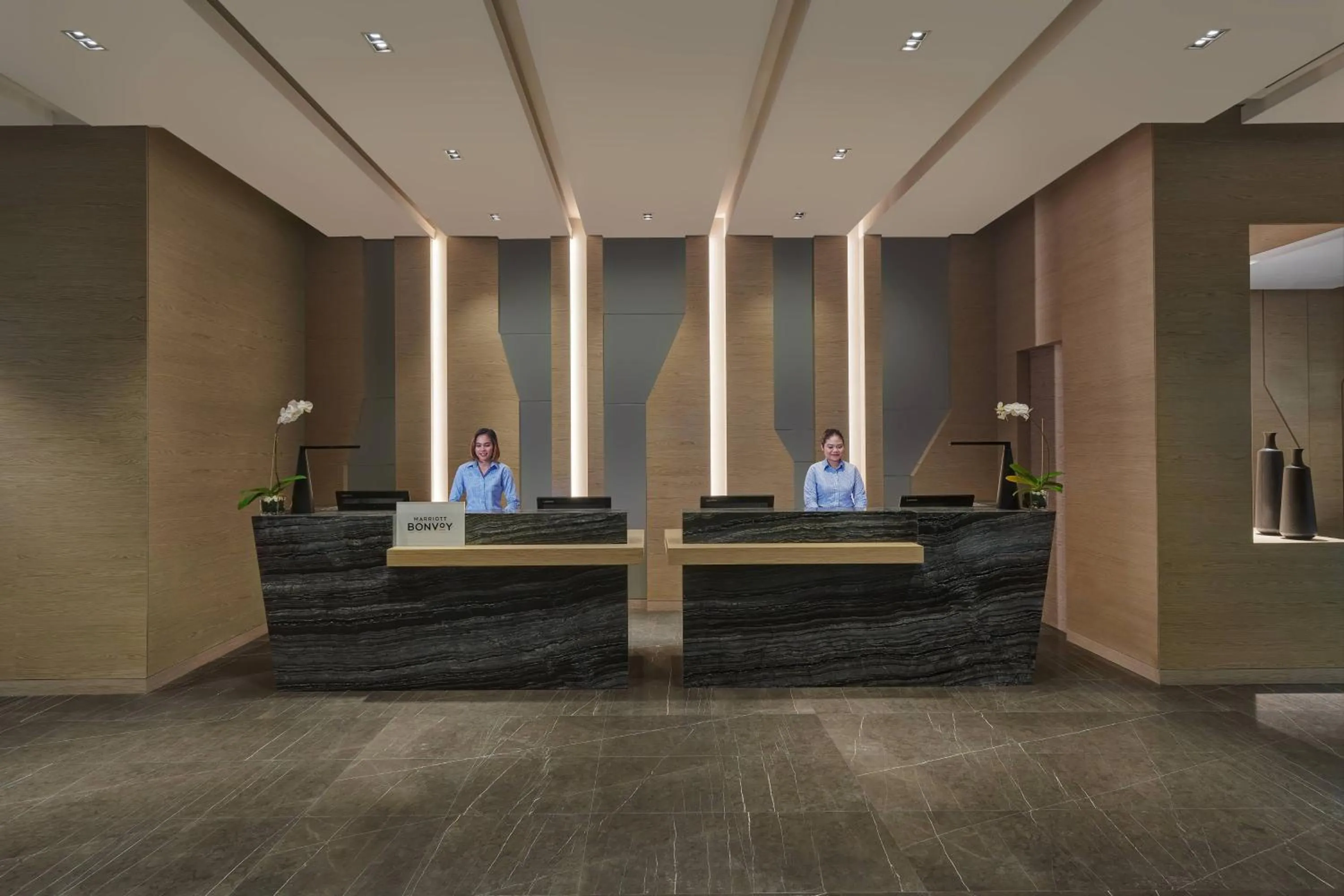 Lobby or reception in Fairfield by Marriott Bintulu Paragon