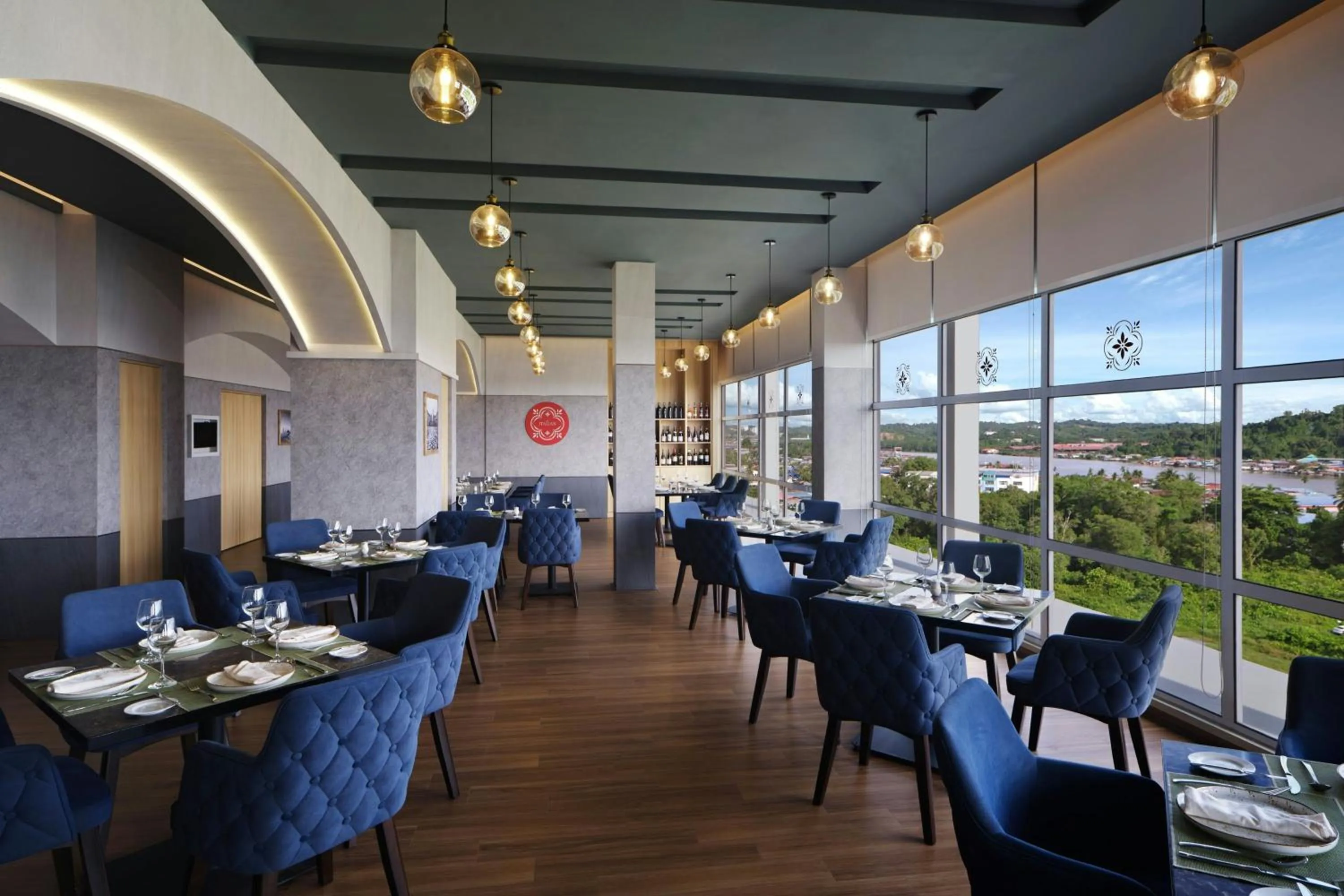 Restaurant/places to eat in Fairfield by Marriott Bintulu Paragon