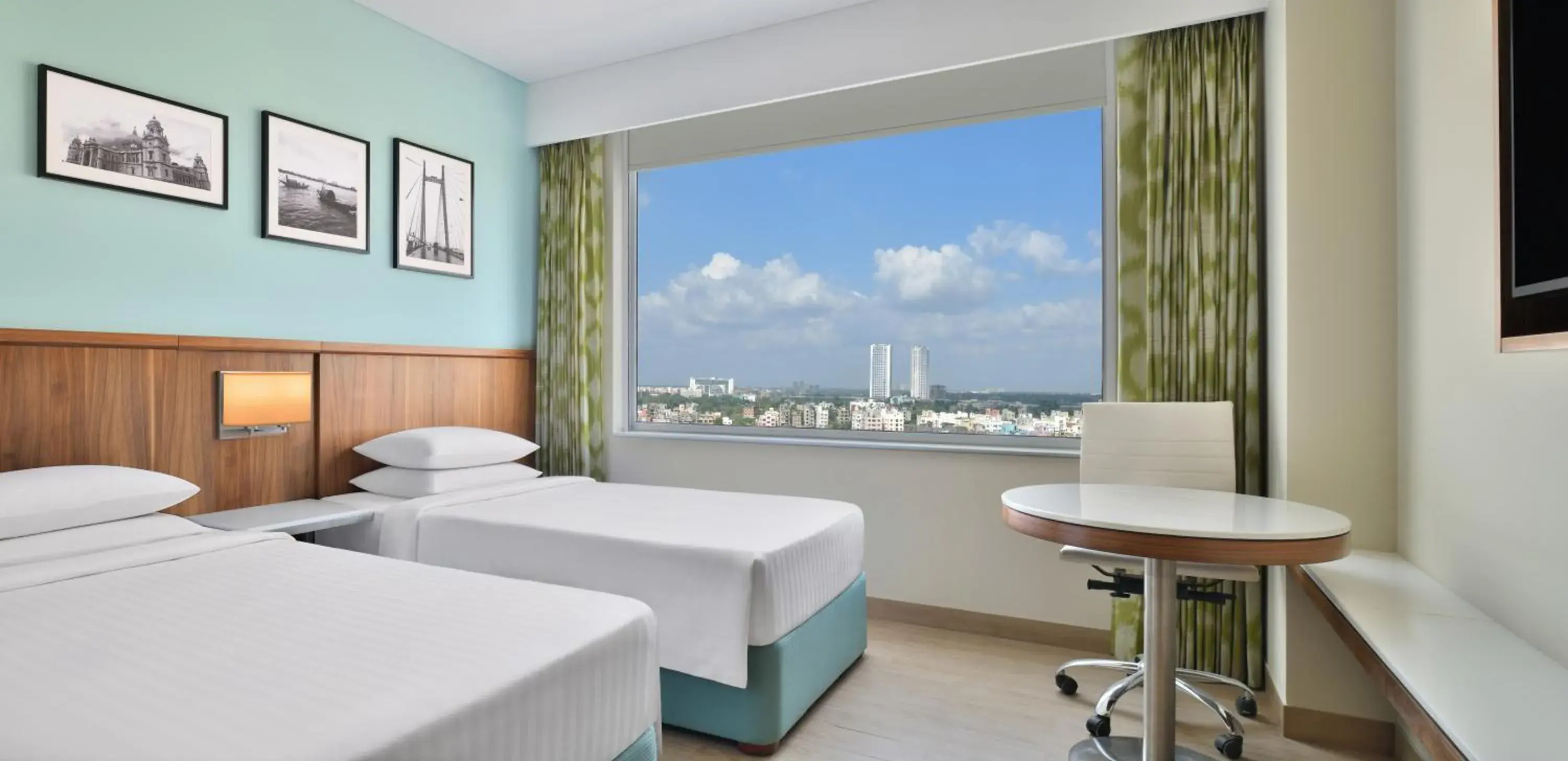 Executive Twin Room in Fairfield by Marriott Kolkata Executive Twin Room in Fairfield by Marriott Kolkata