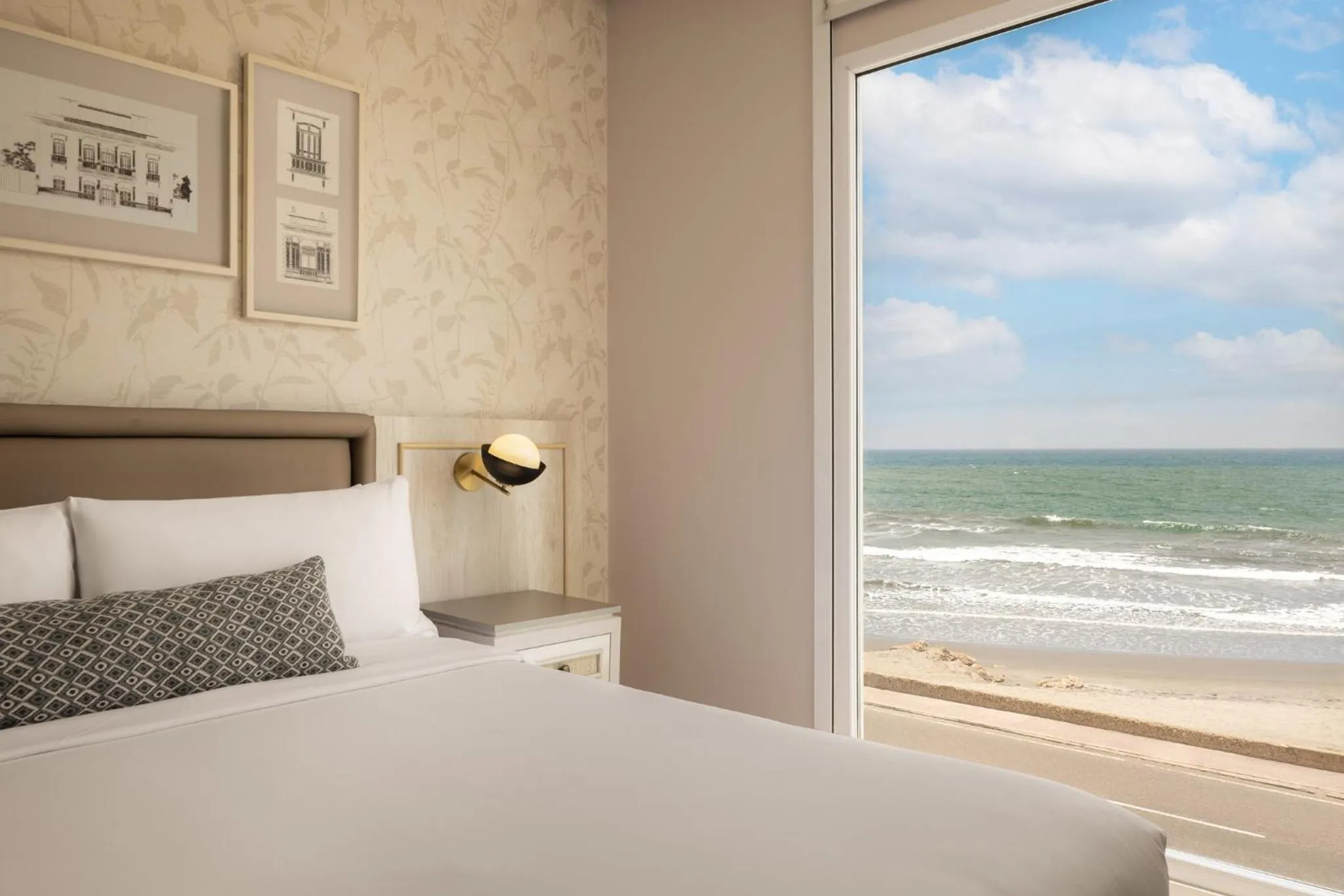Bed in Ermita Cartagena, a Tribute Portfolio Hotel