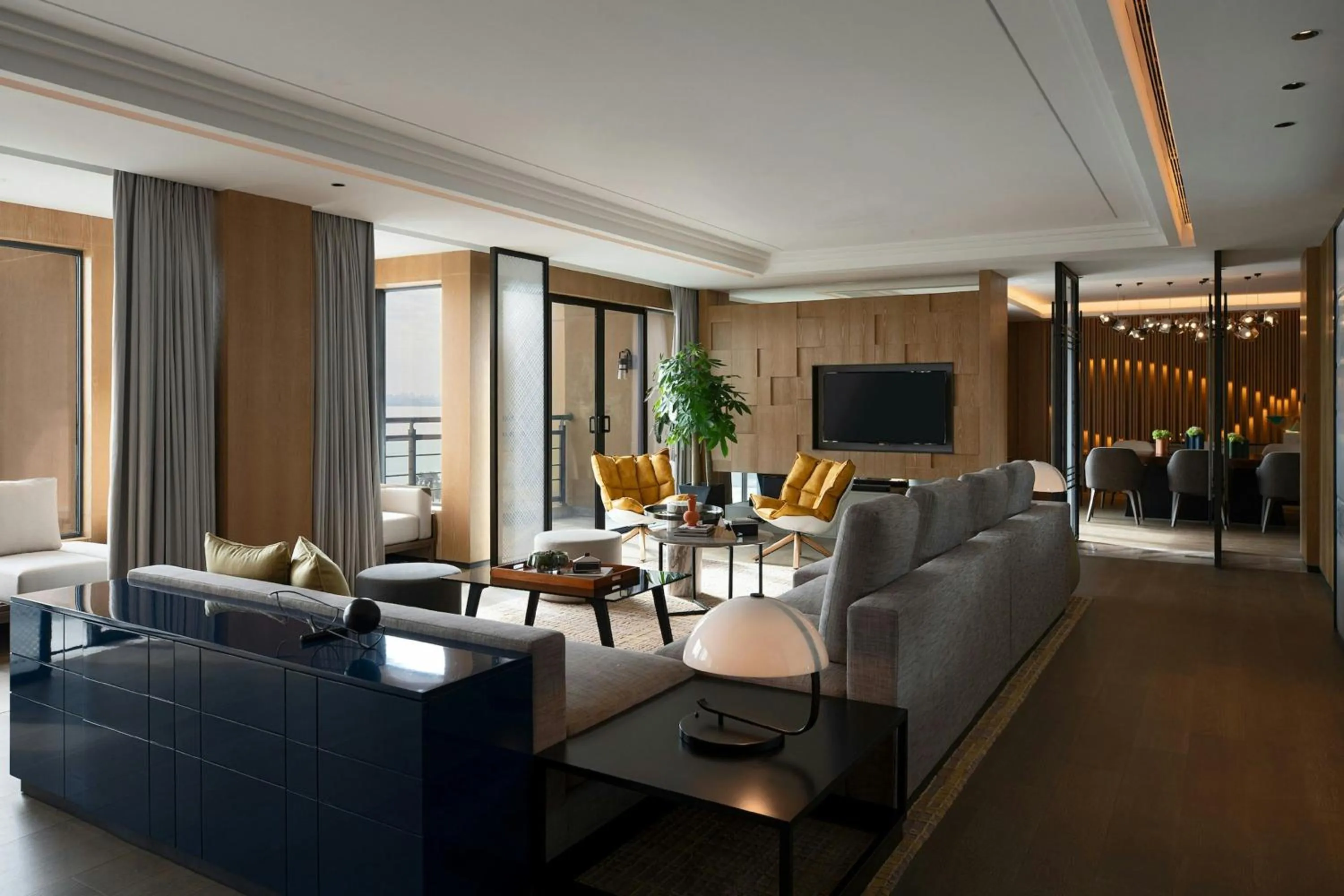 Living room in Renaissance Xiamen Hotel