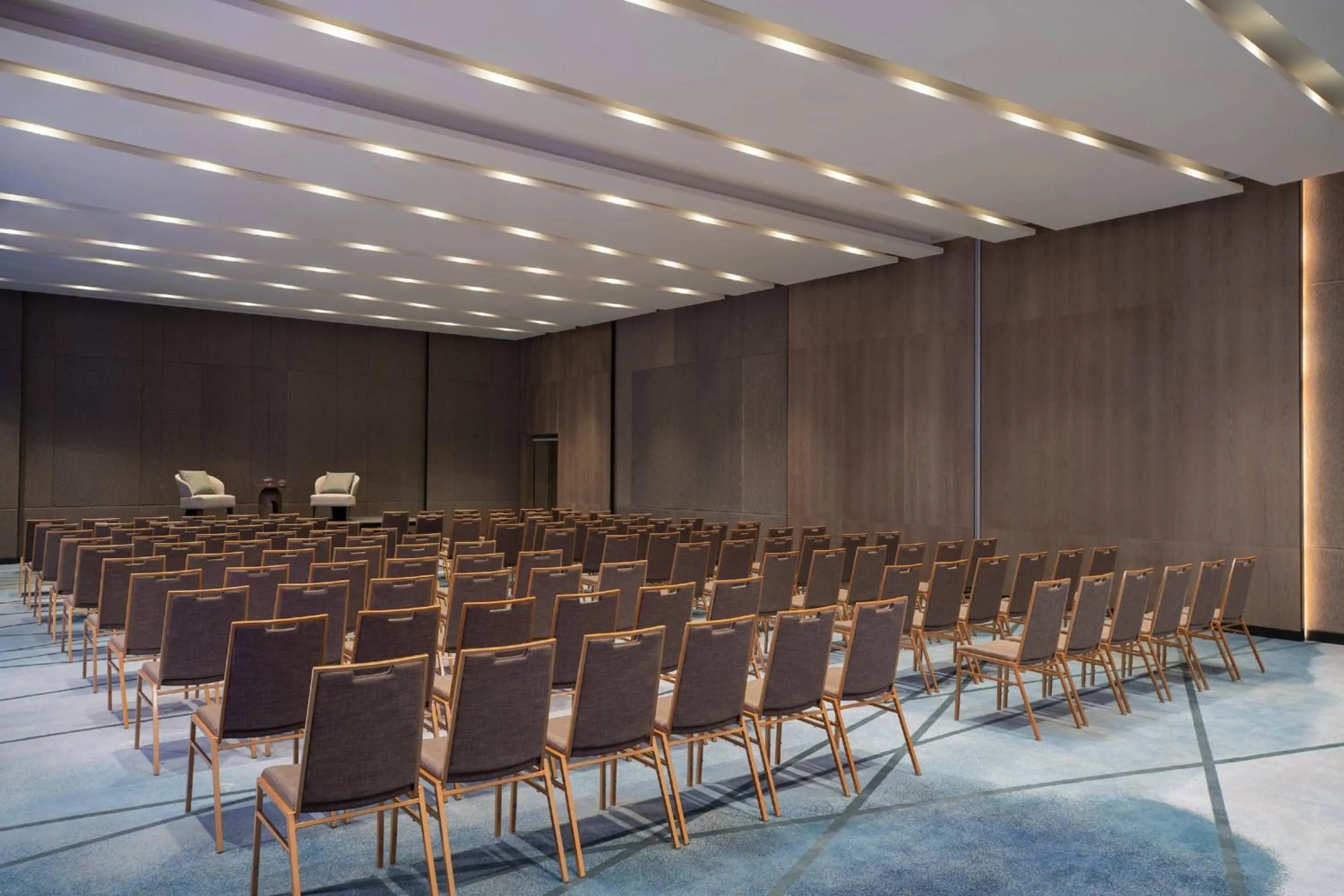 Meeting/conference room in Renaissance Xiamen Hotel