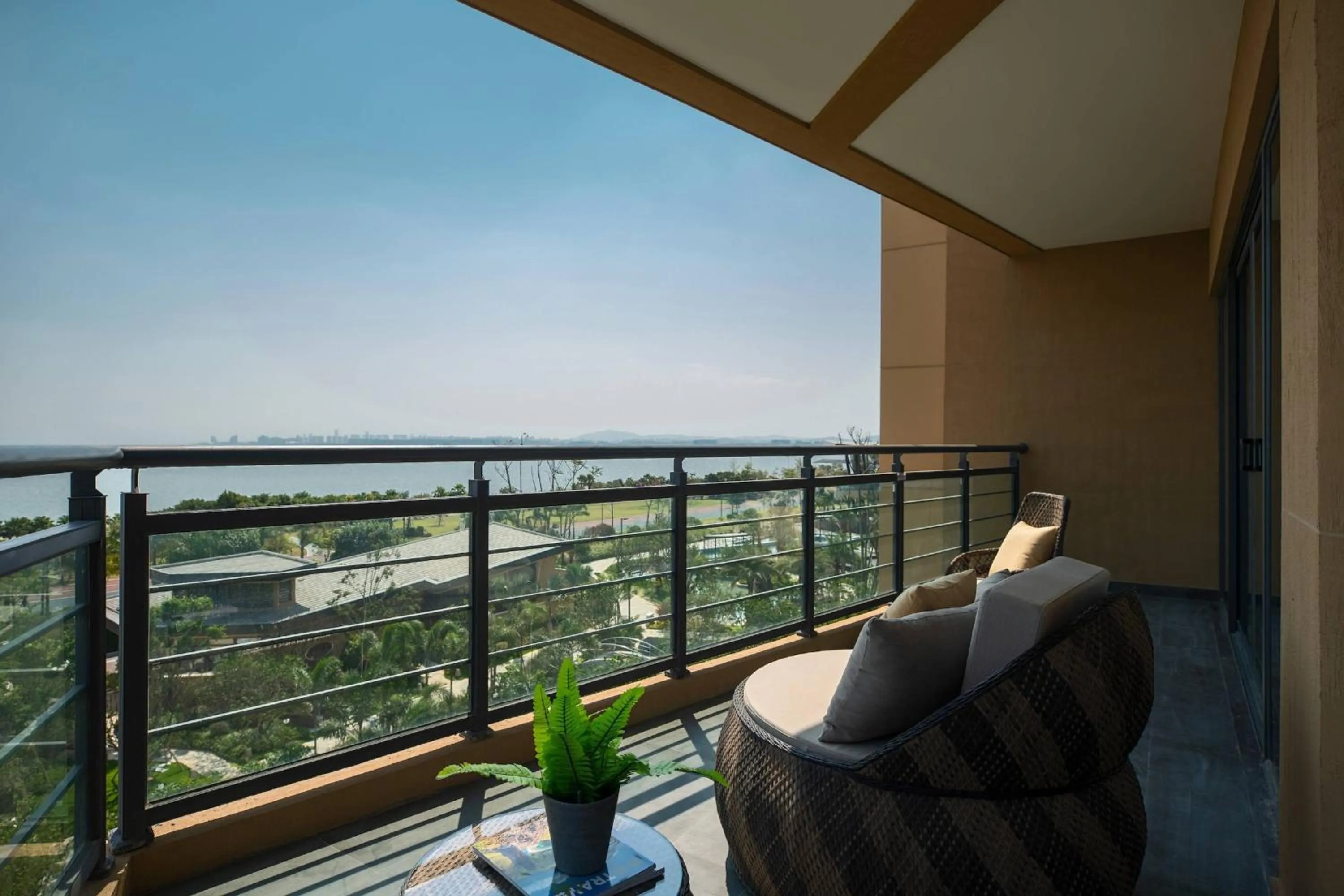 Photo of the whole room in Renaissance Xiamen Hotel