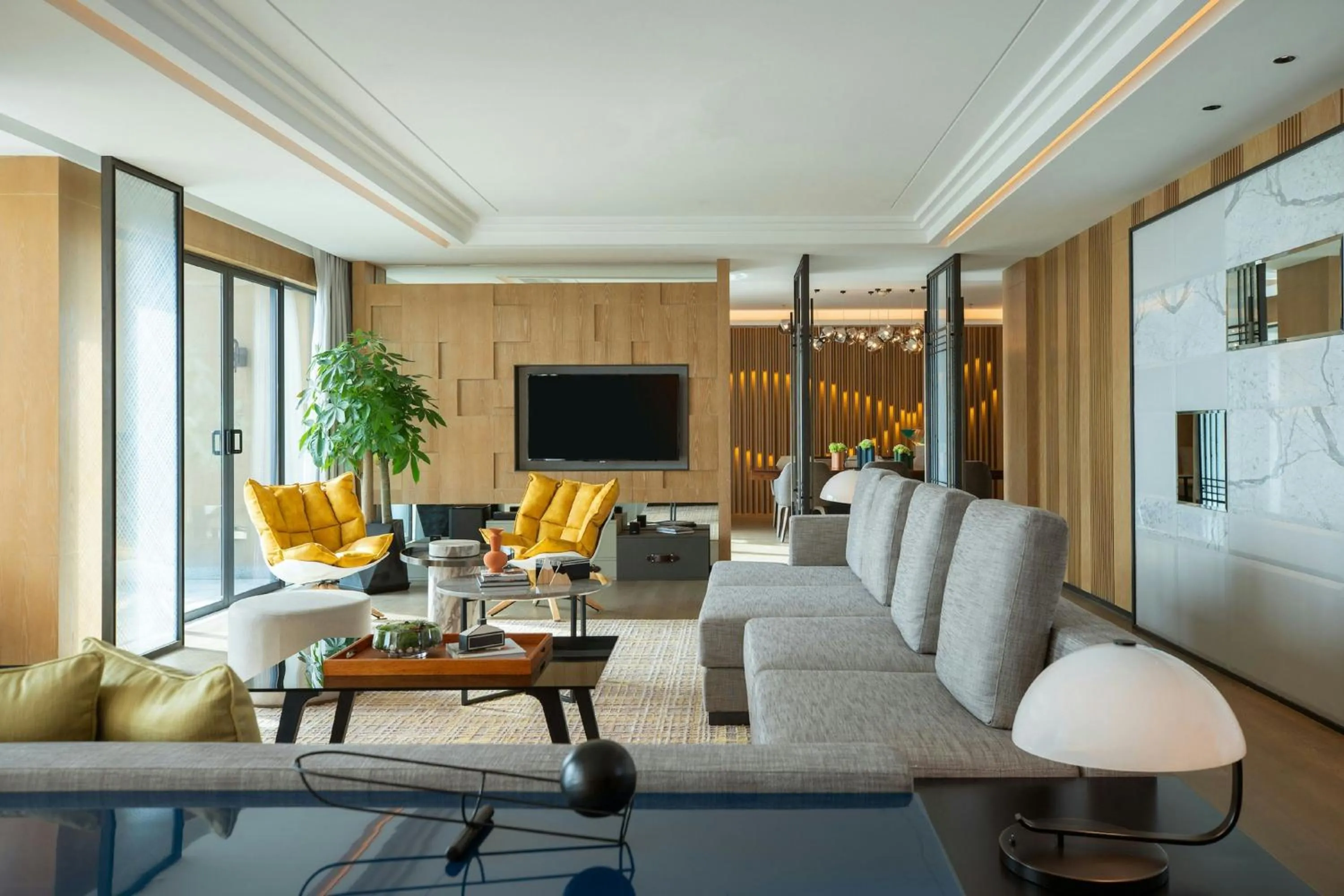 Living room in Renaissance Xiamen Hotel