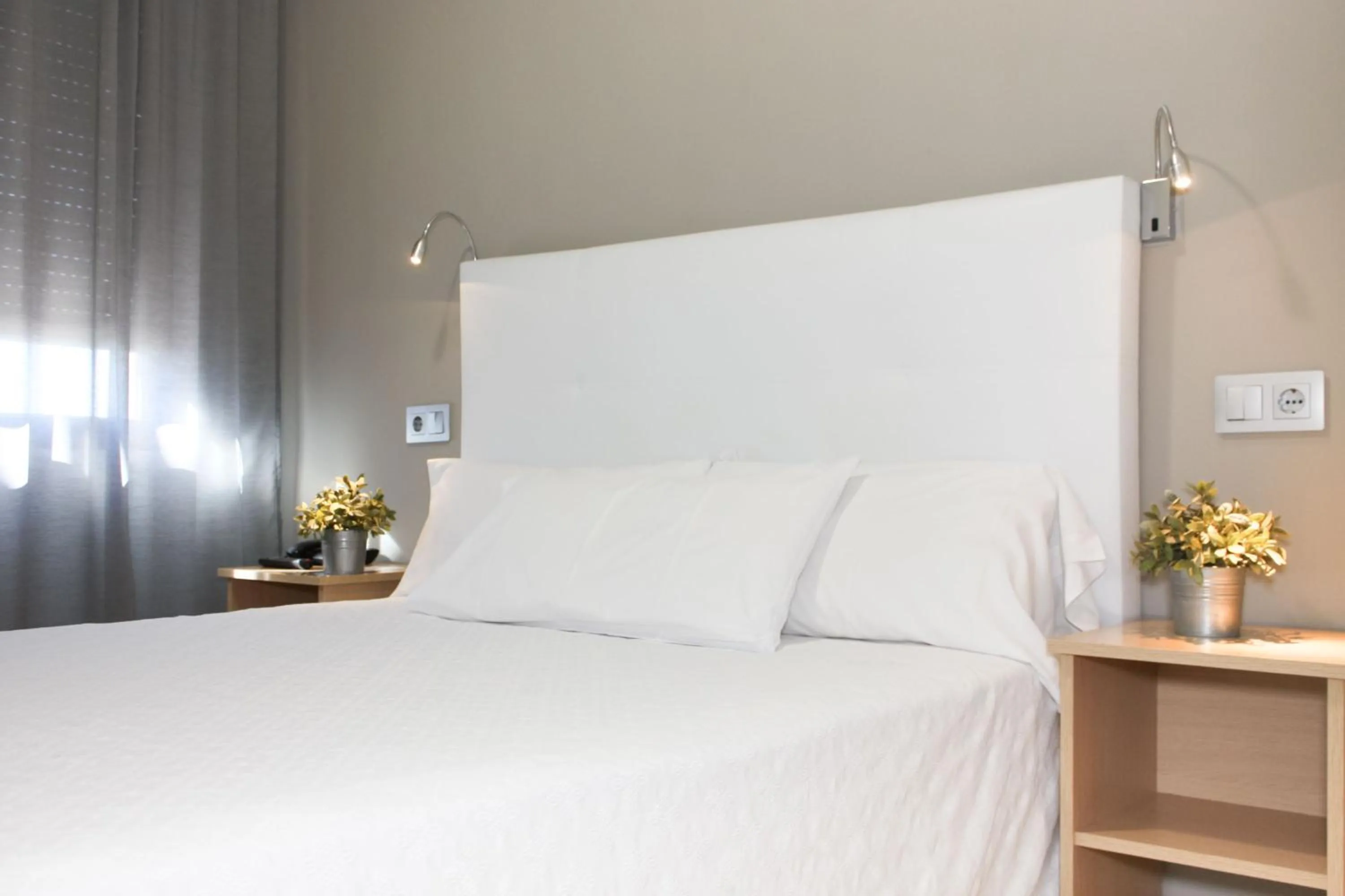 Bed in Hotel Castilla Torrijos