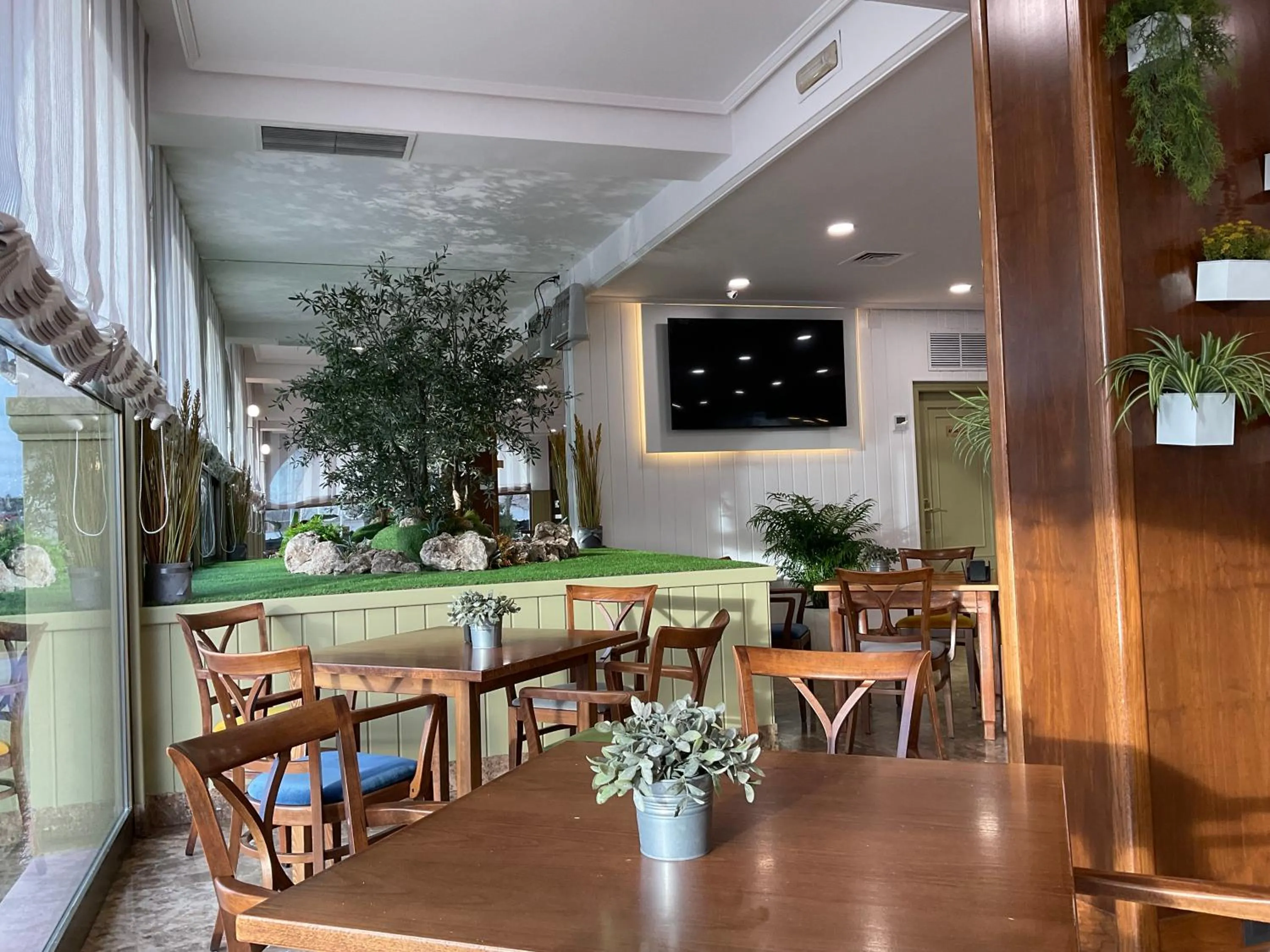 Restaurant/places to eat in Hotel Castilla Torrijos