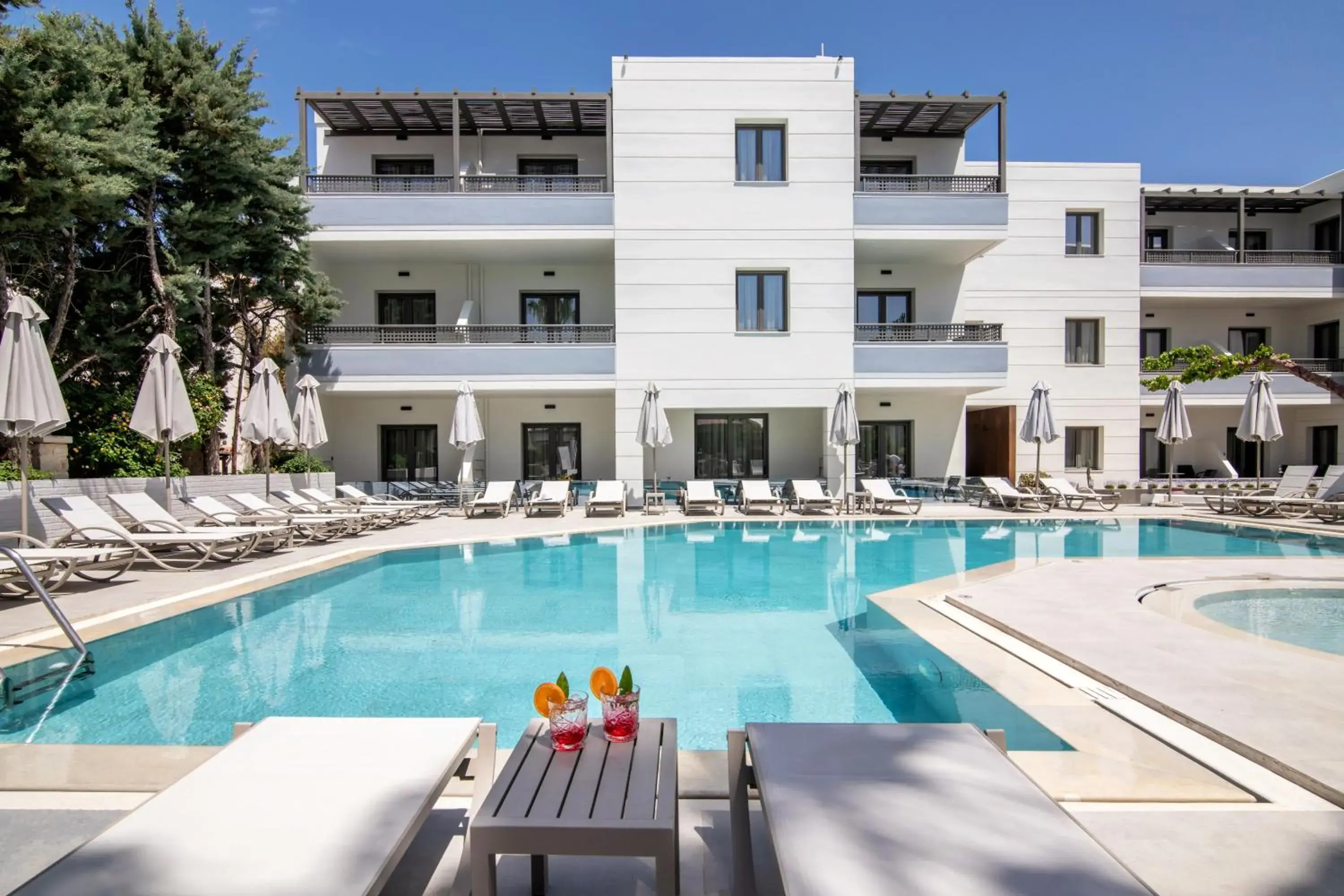 Deluxe One-Bedroom Apartment in Summer Dream Deluxe One-Bedroom Apartment in Summer Dream