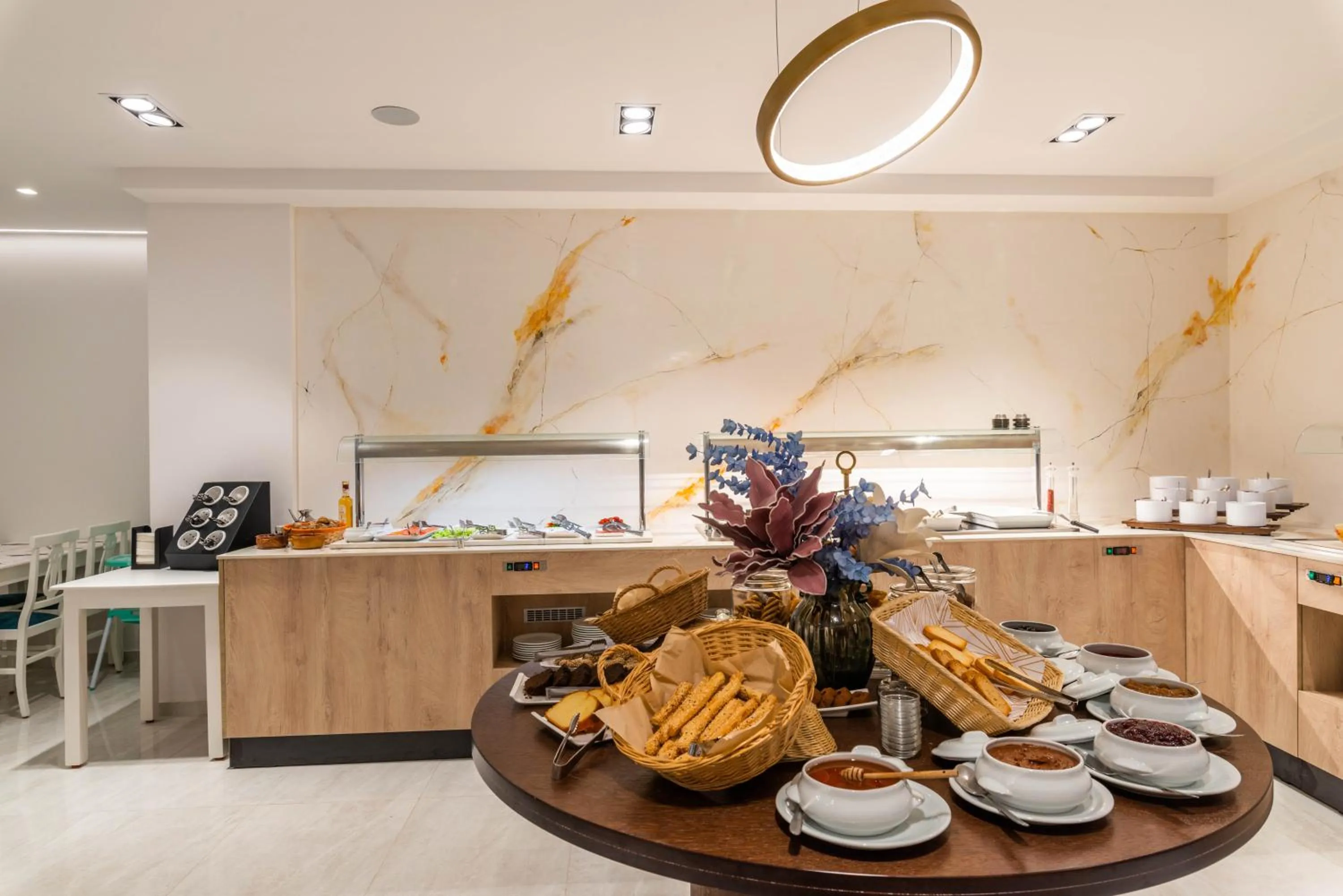 Buffet breakfast in Summer Dream