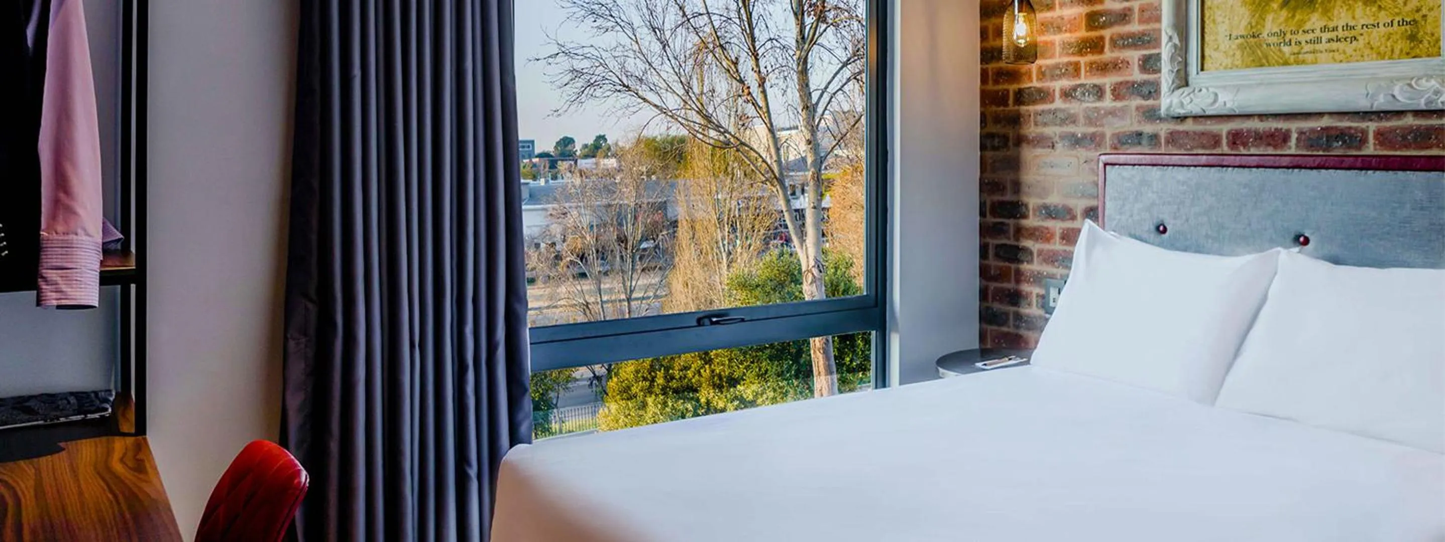 View (from property/room), Bed in Hotel Perte at Montecasino