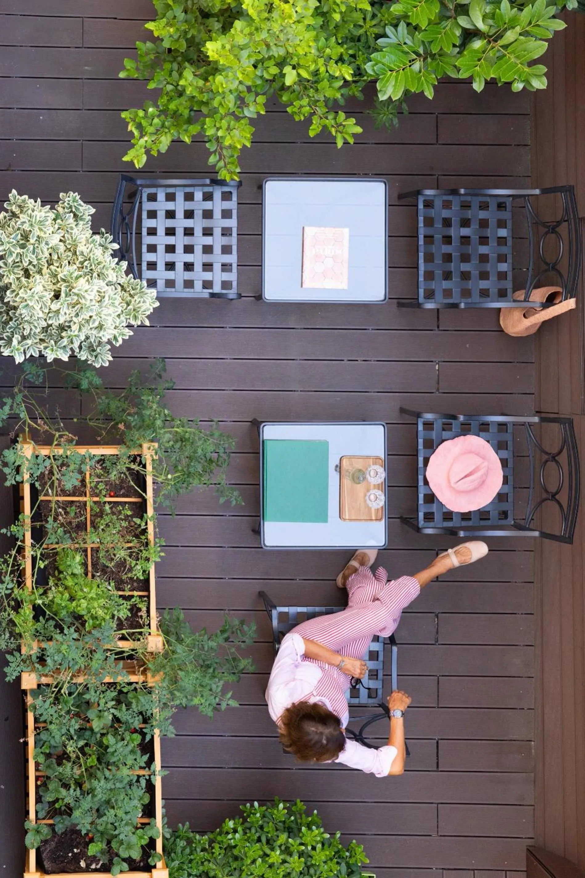 Patio in Midnight Hôtel Paris