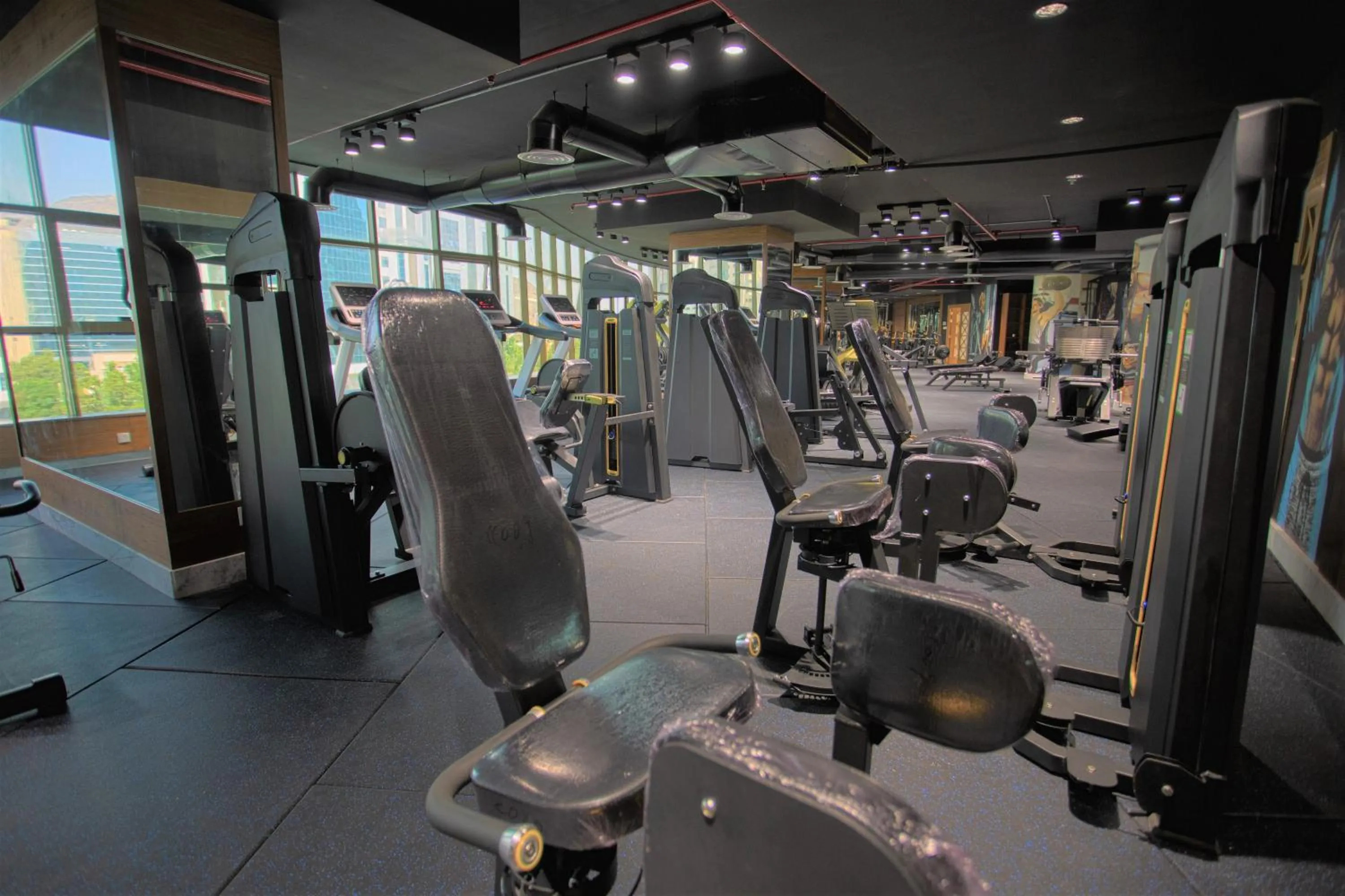 Fitness centre/facilities in Midan Hotel & Suites Al Aziziya
