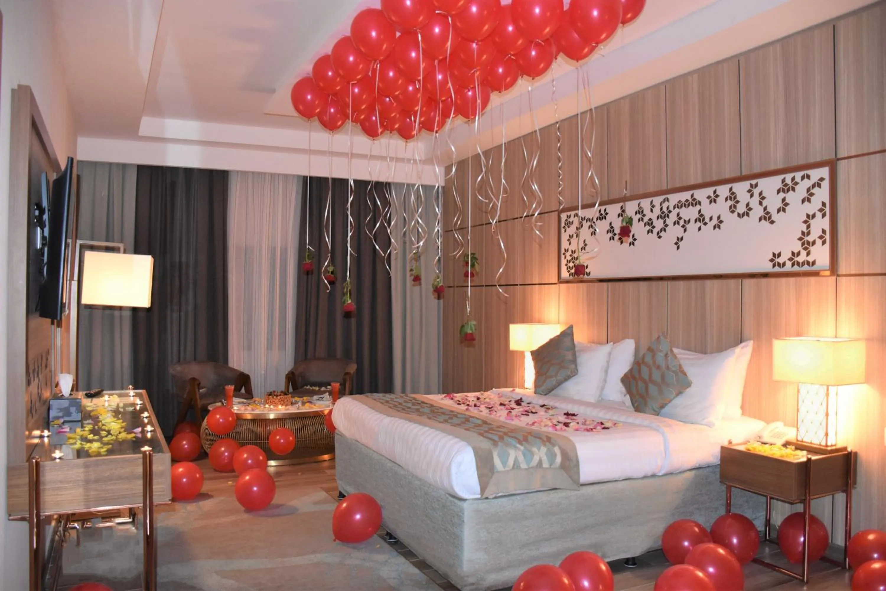 Bedroom, Bed in Midan Hotel & Suites Al Aziziya