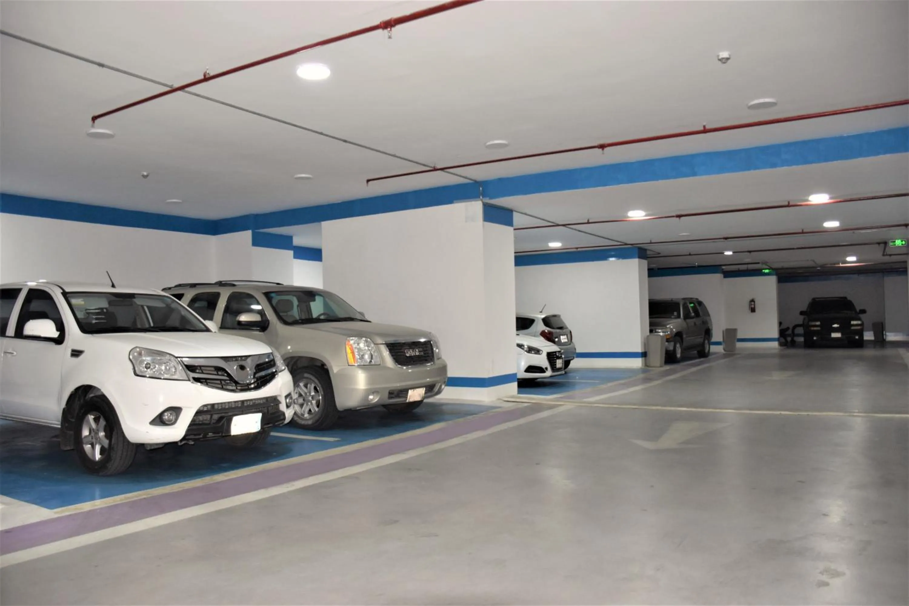 Parking in Midan Hotel & Suites Al Aziziya