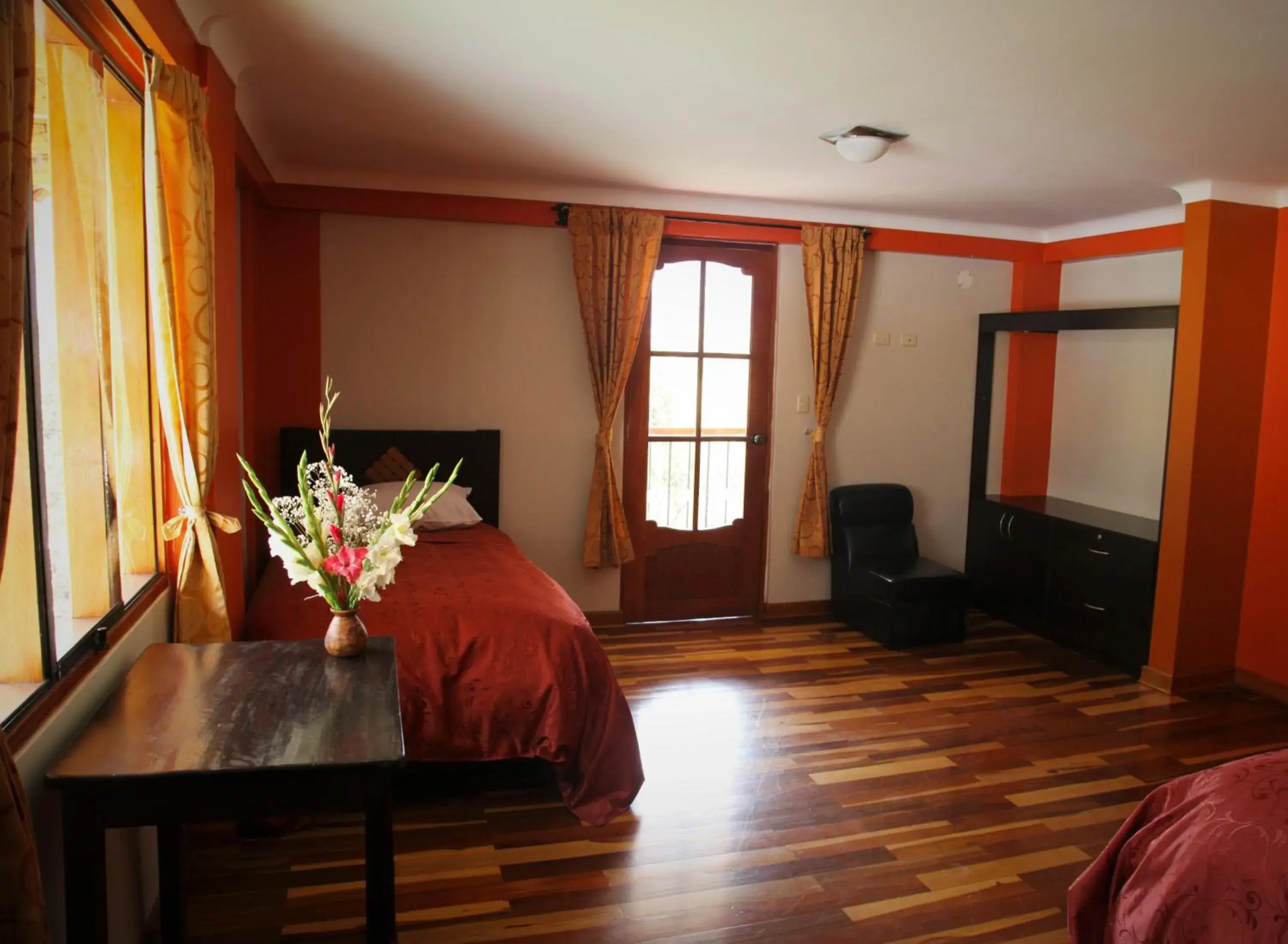 Deluxe Double Room in Tunupa Lodge Hotel Deluxe Double Room in Tunupa Lodge Hotel