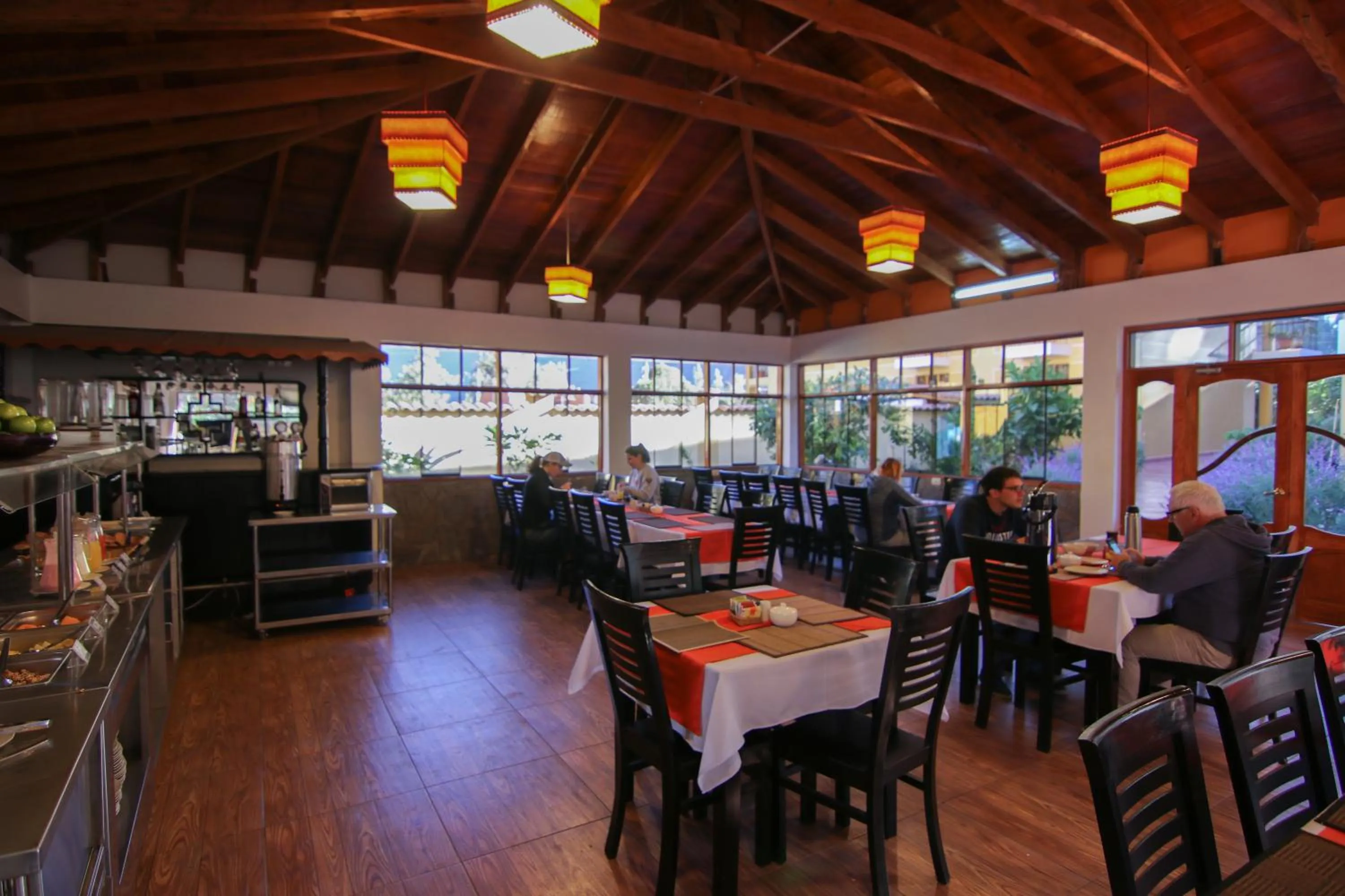 Restaurant/places to eat in Tunupa Lodge Hotel