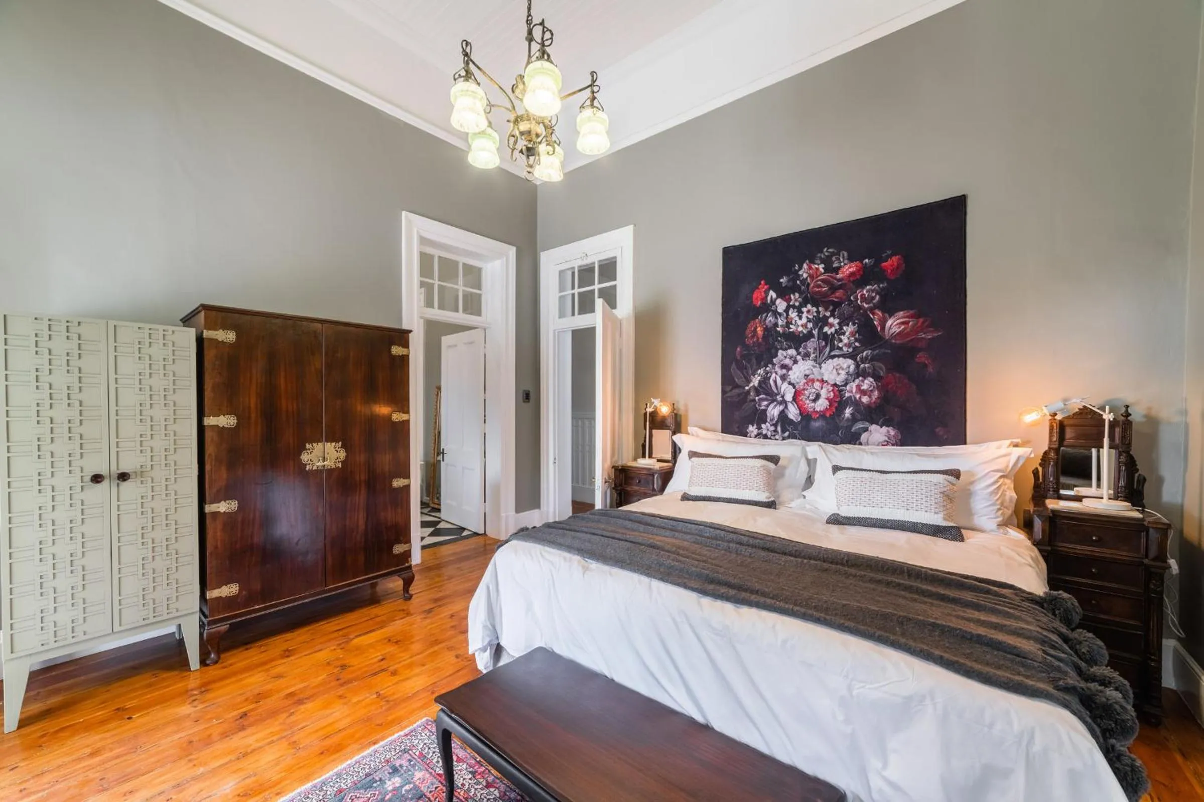 Bed in Welgeluk Feather Palace