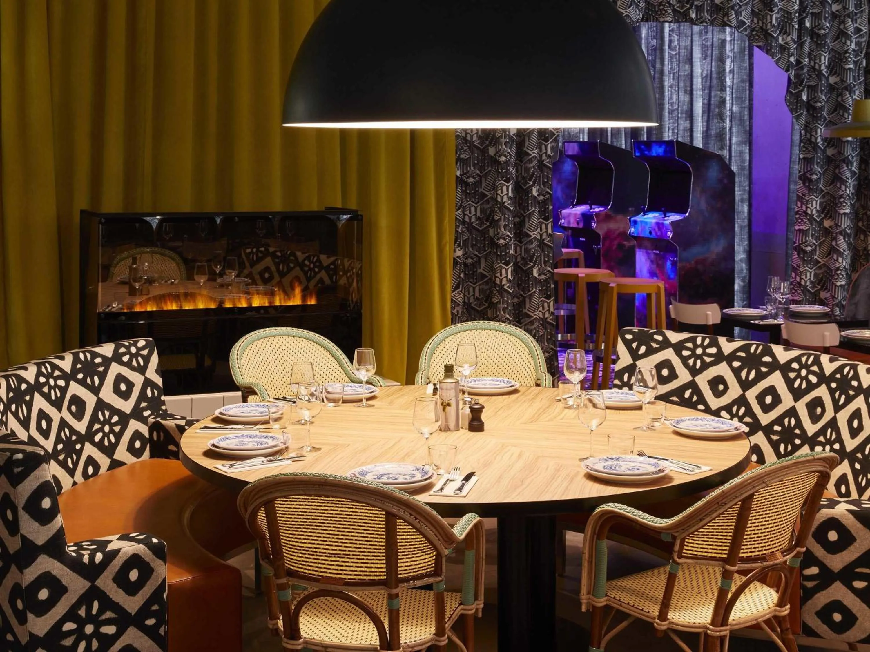 Restaurant/places to eat in Mama Shelter Luxembourg