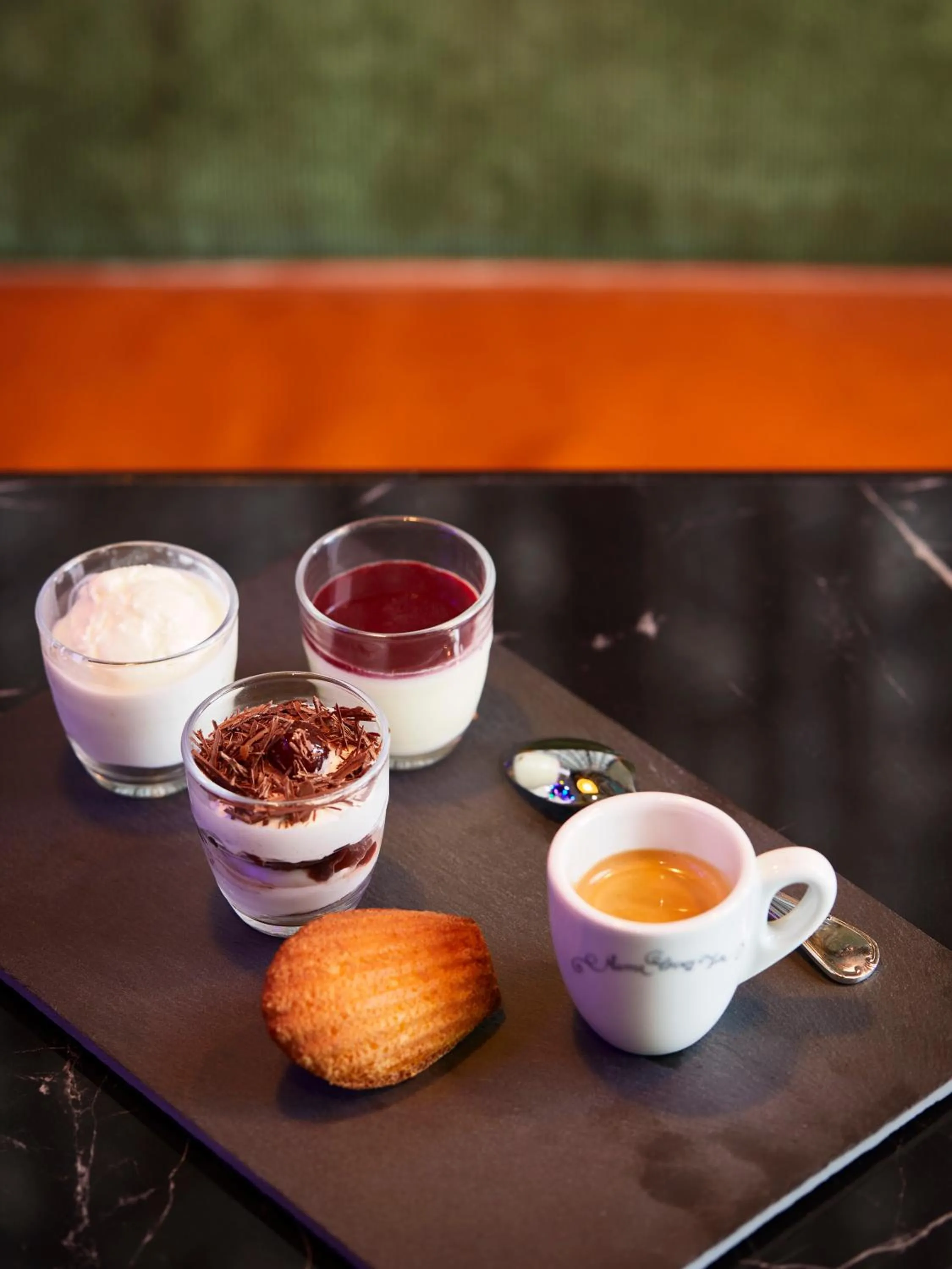 Food and drinks in Mama Shelter Luxembourg