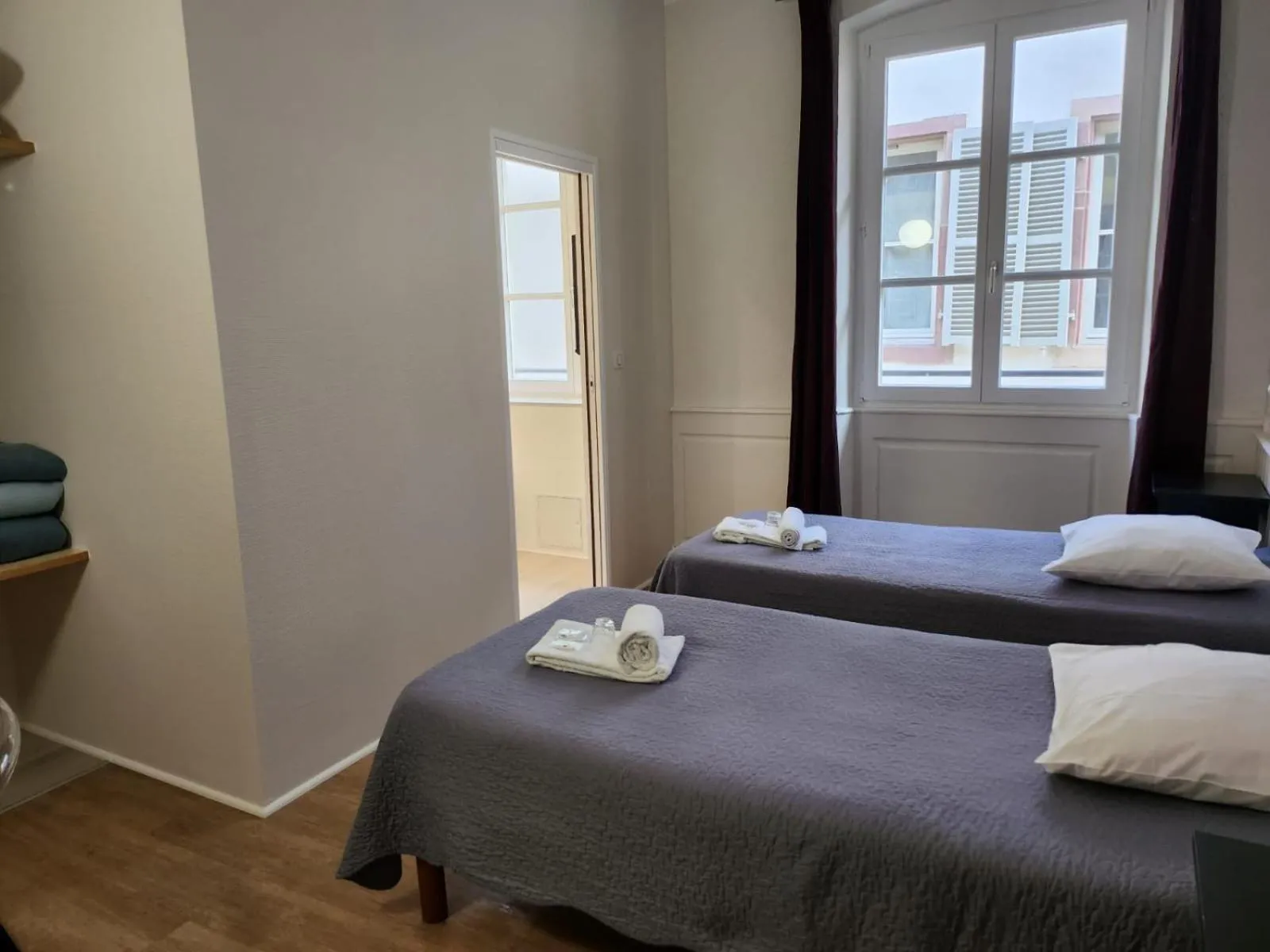 Bed in Hôtel Patricia - Strasbourg Hyper Centre