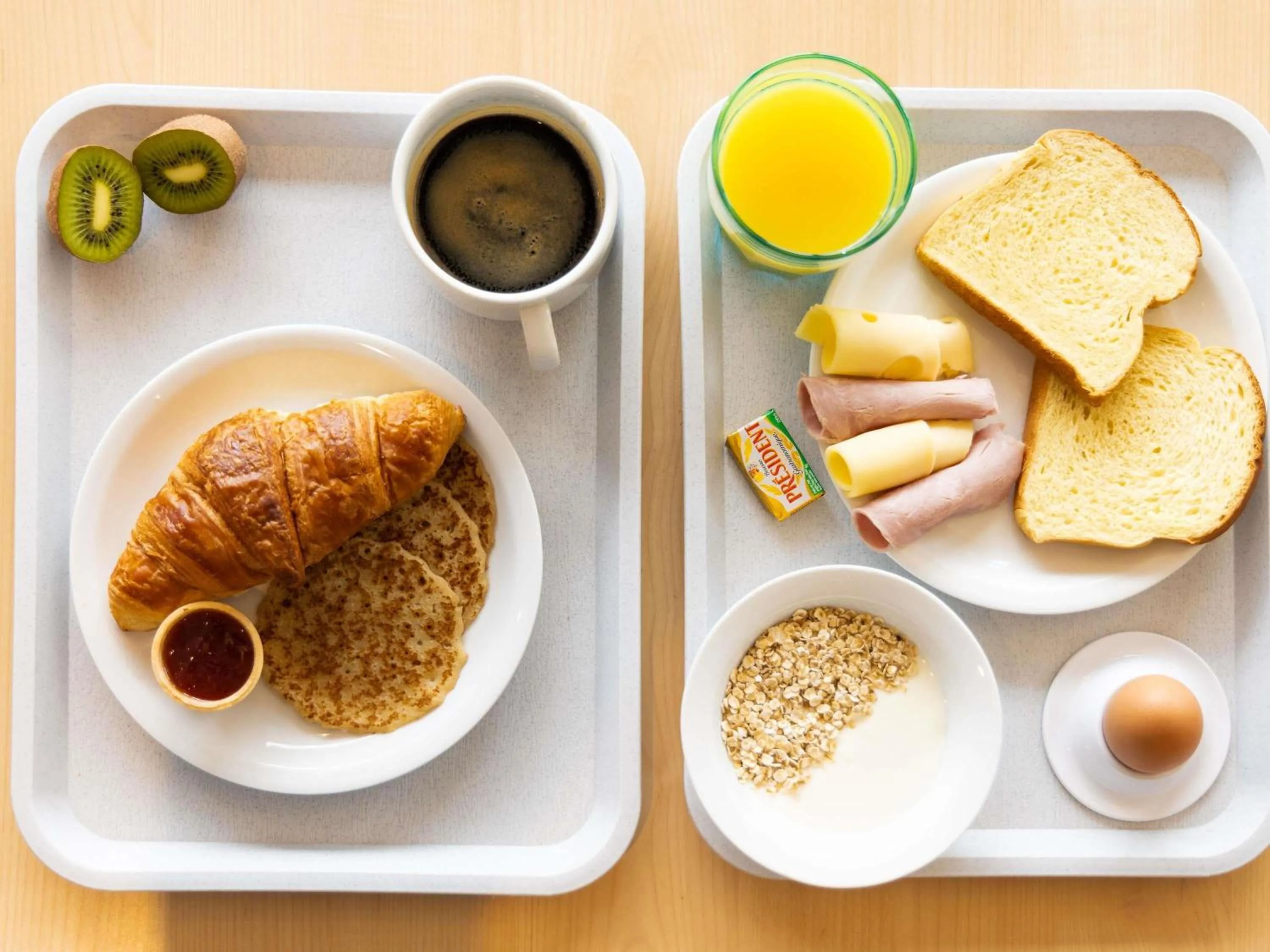 Property building in ibis budget Tours Nord