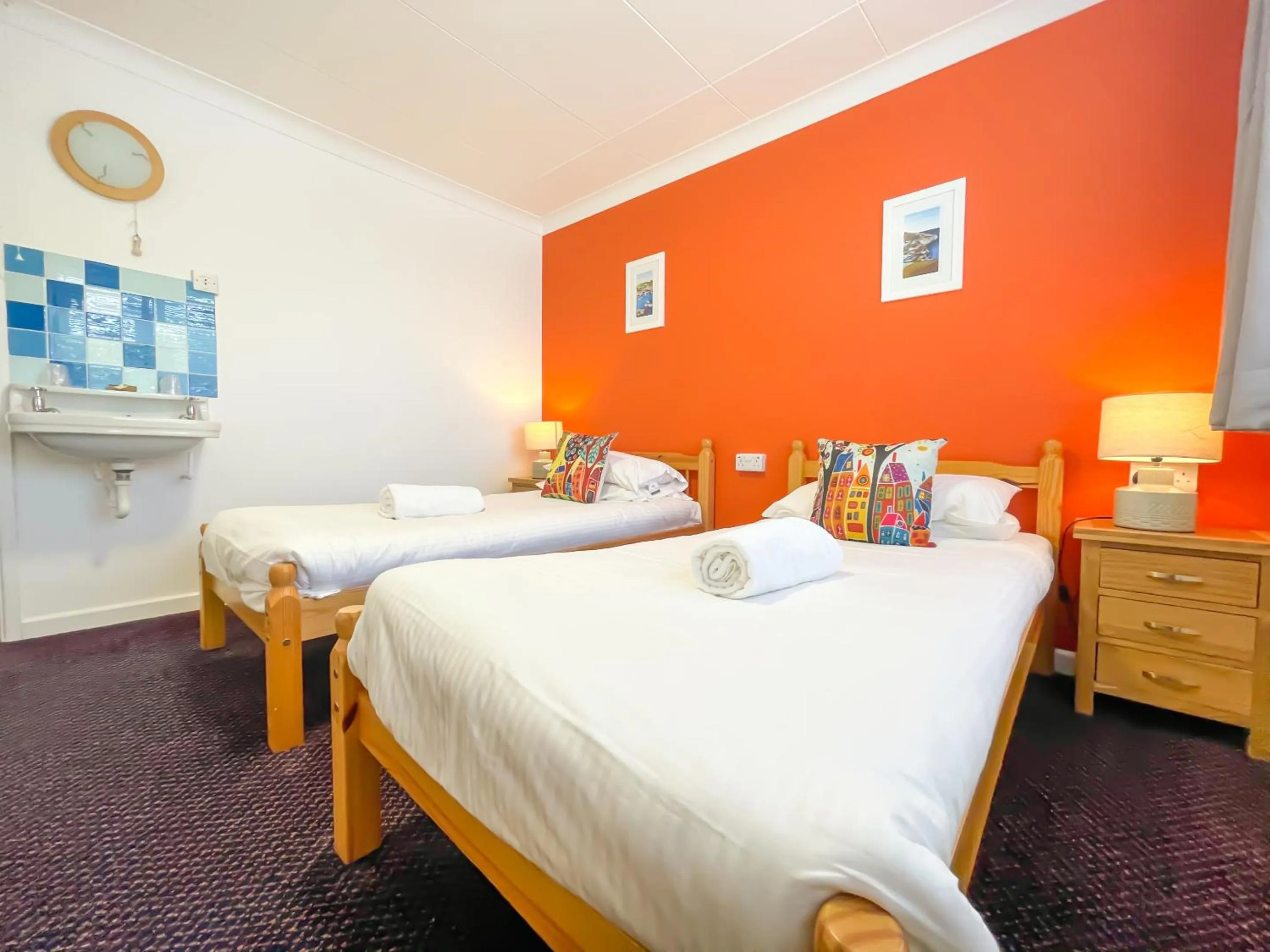 Bedroom, Bed in Driftwood Spars