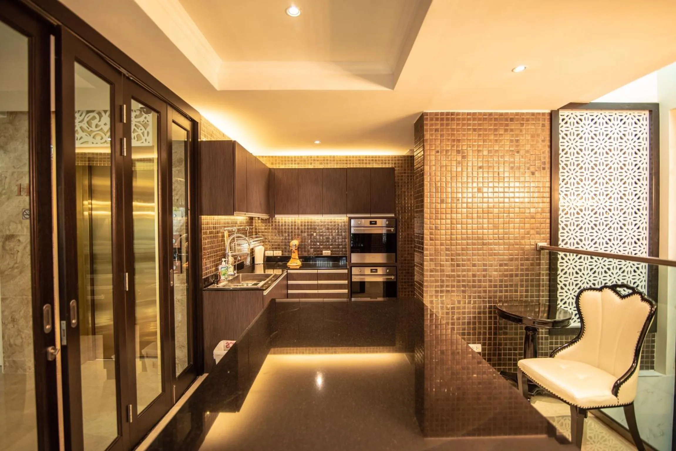 Nanta Glam CM Hotel & Residences