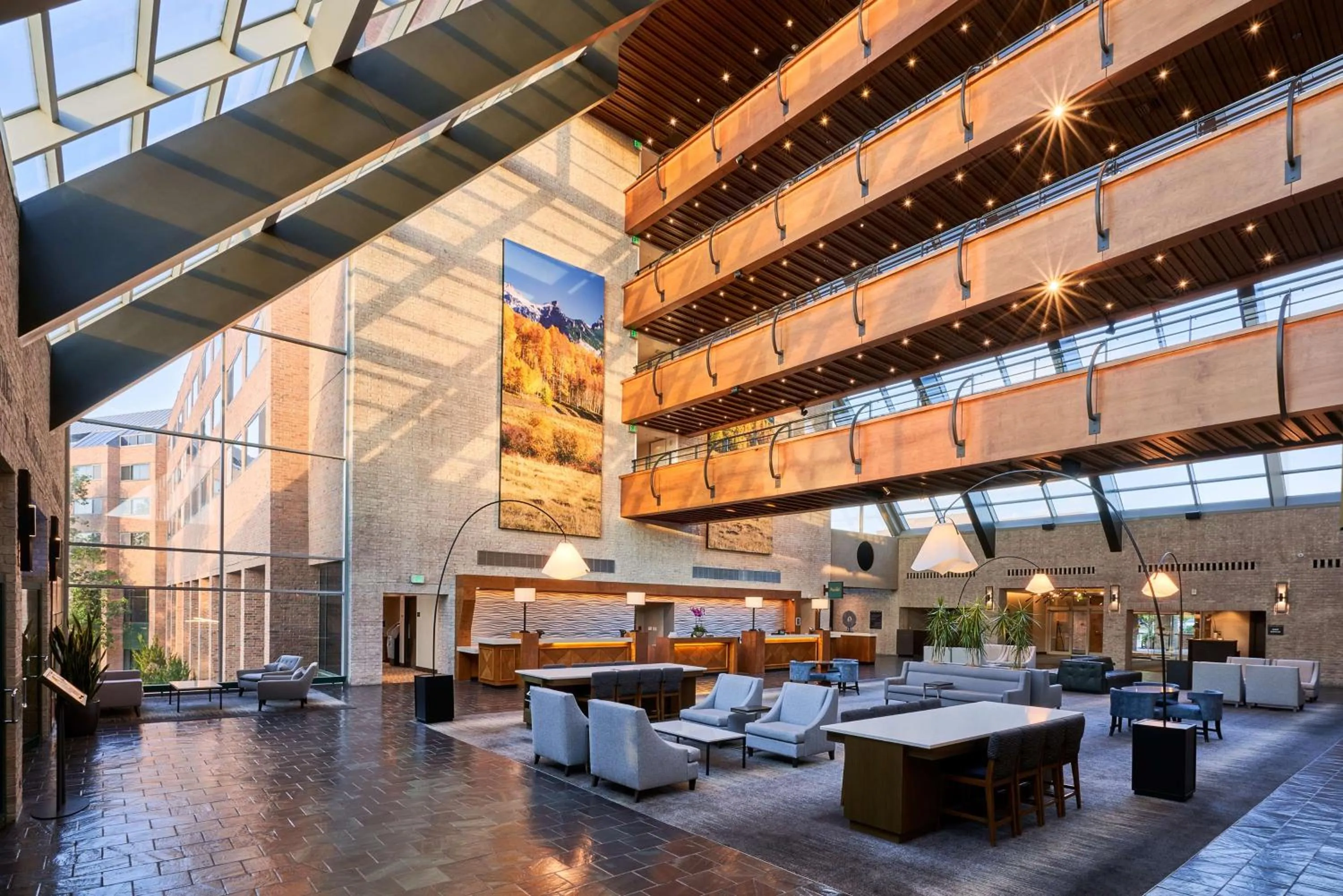 Lobby or reception in The Inverness Denver, a Hilton Golf & Spa Resort