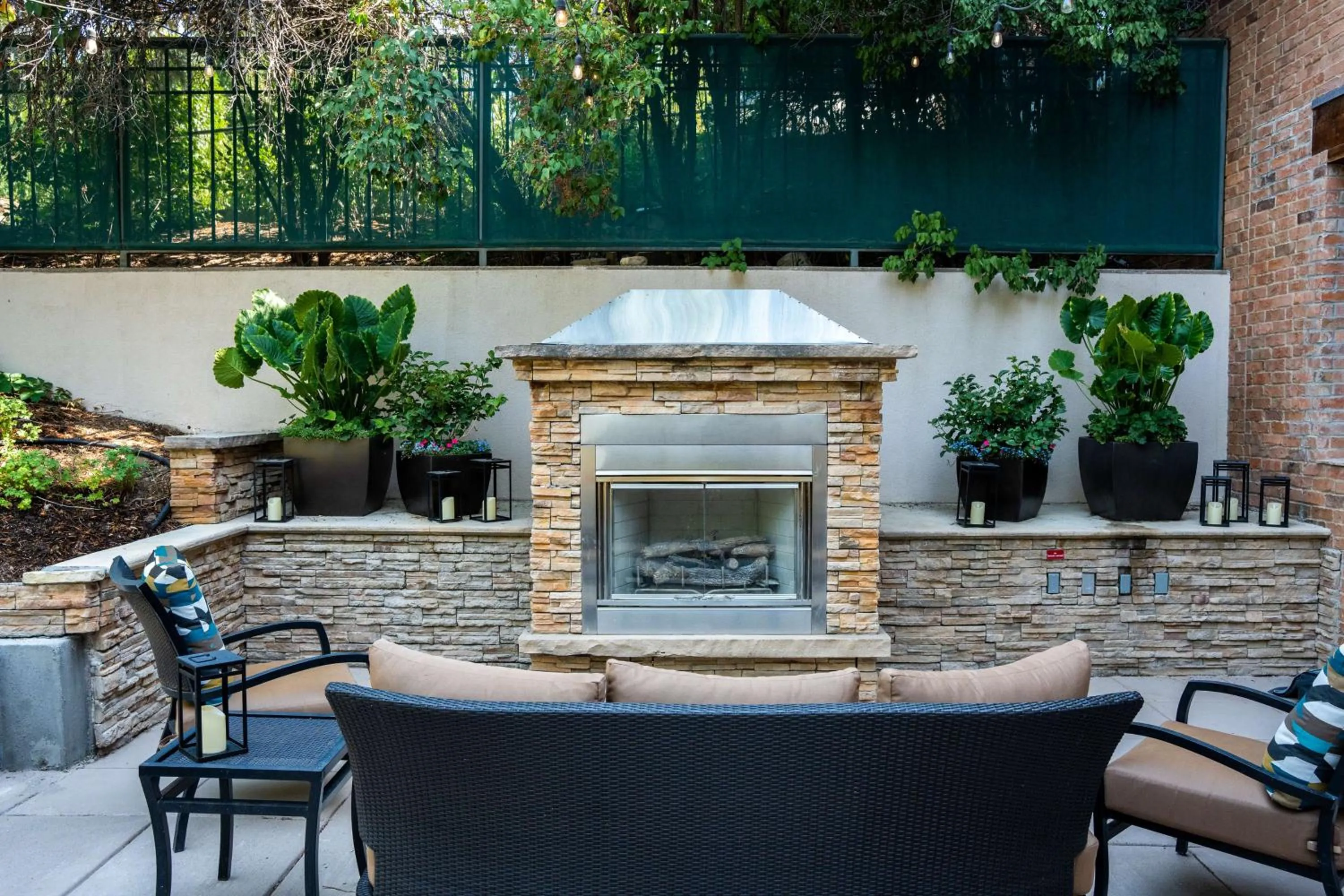 Patio in The Inverness Denver, a Hilton Golf & Spa Resort