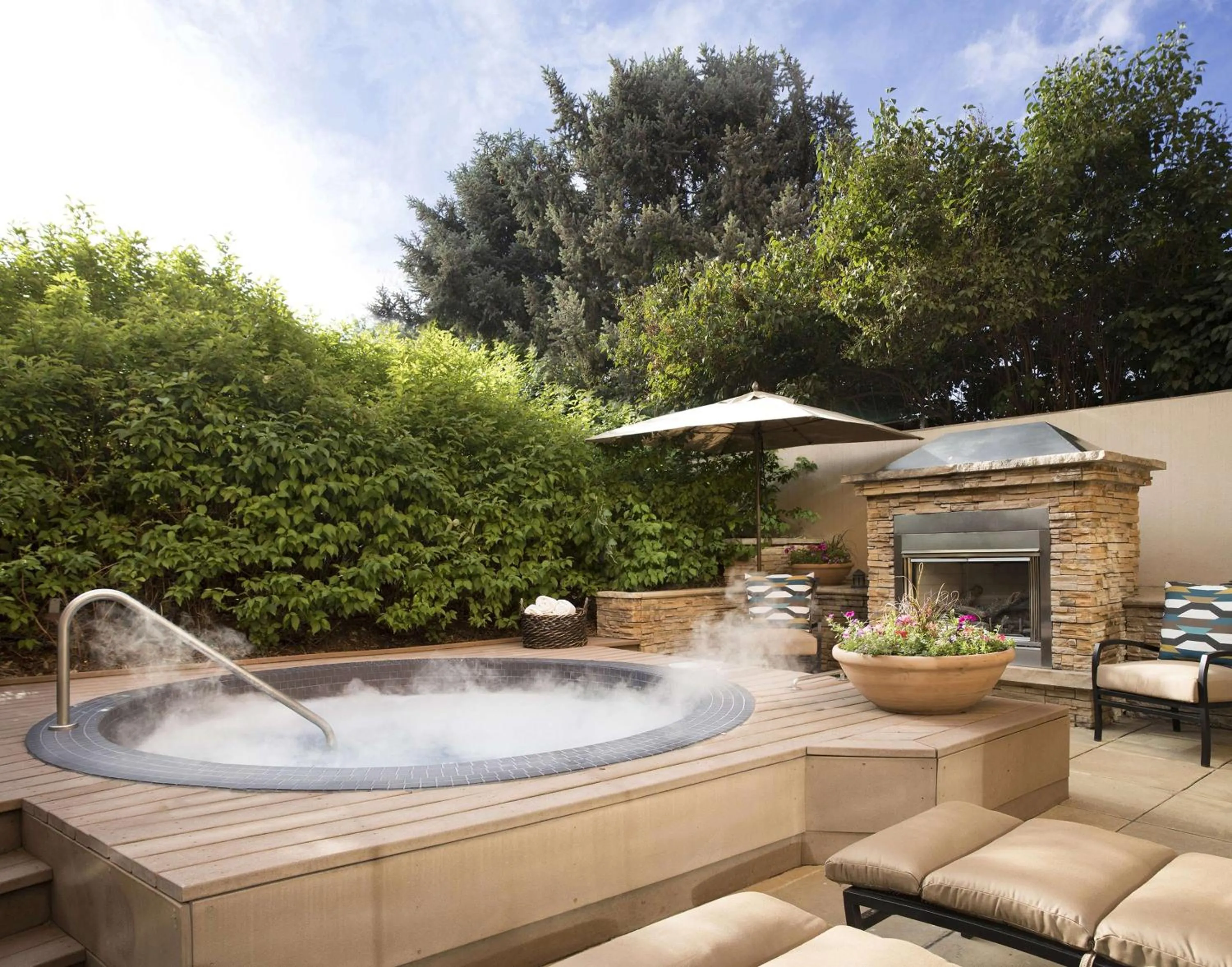 Sports in The Inverness Denver, a Hilton Golf & Spa Resort