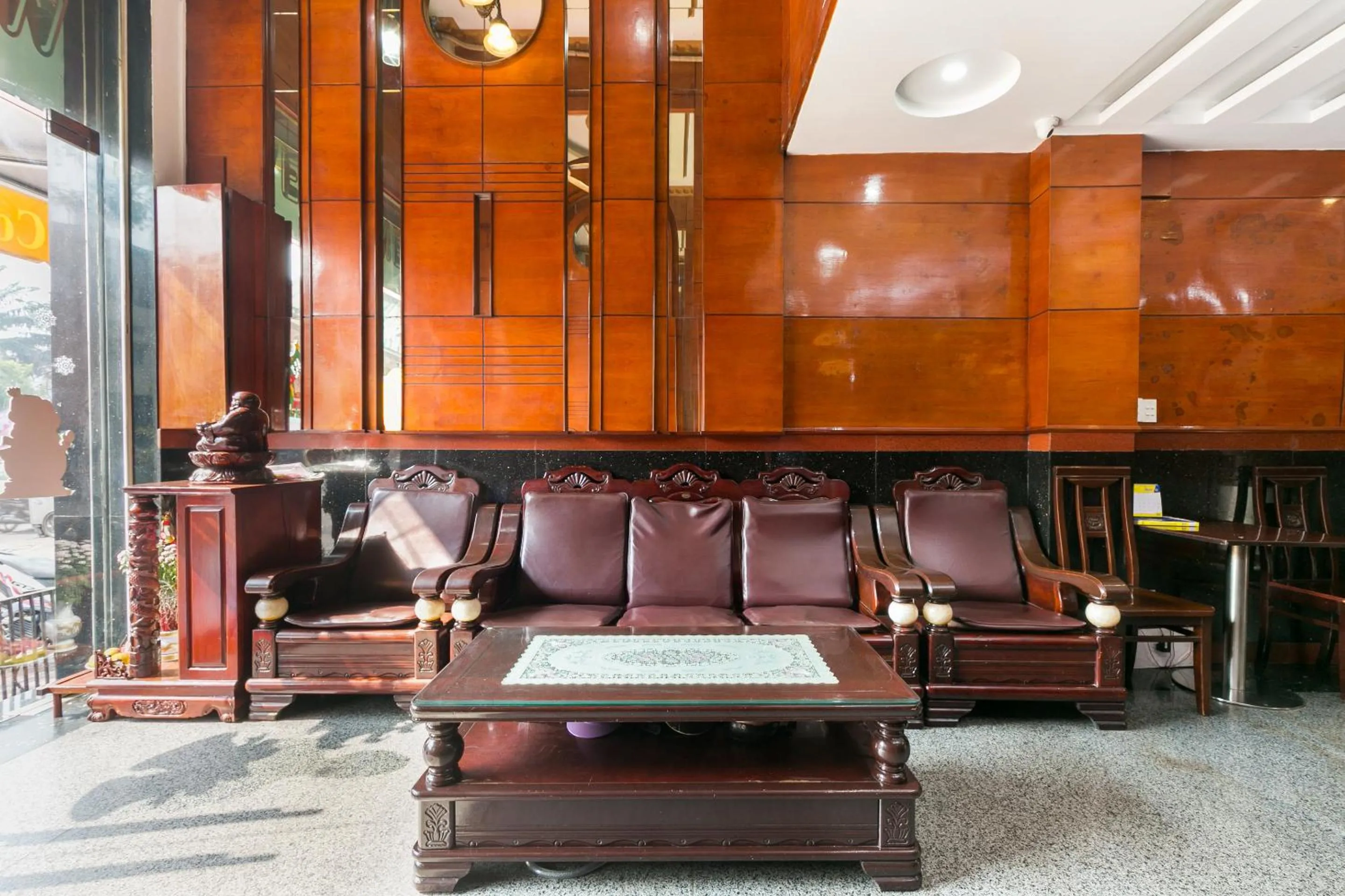 Lobby or reception in NGAN HA Hotel