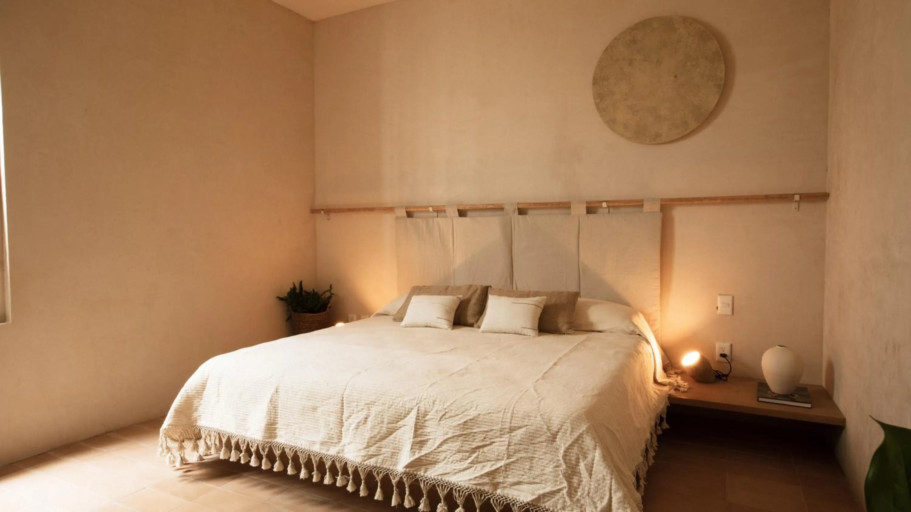 Bedroom, Bed in Casa Montore by Barrio Mexico