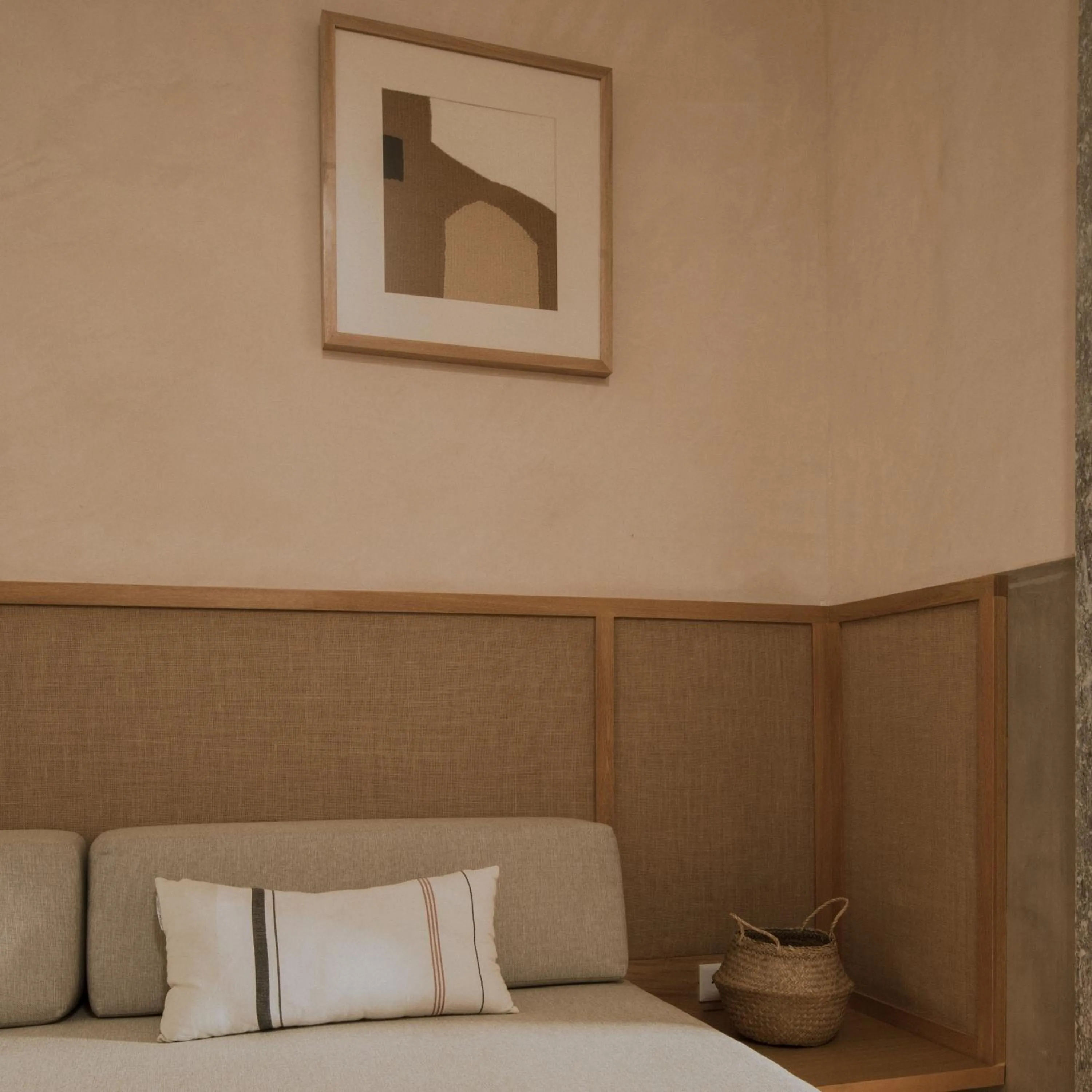 Living room, Bed in Casa Montore by Barrio Mexico