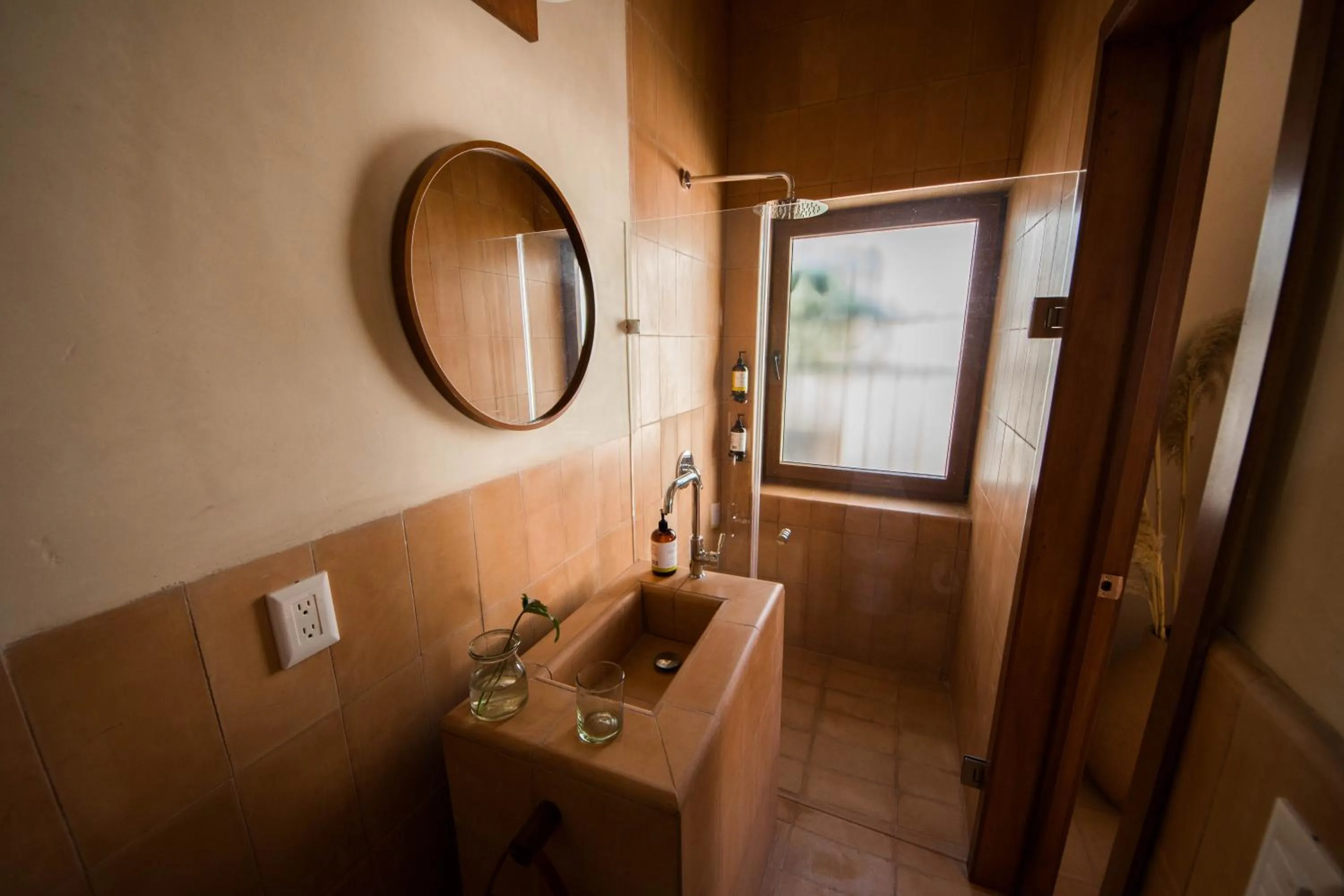 Bathroom in Casa Montore by Barrio Mexico