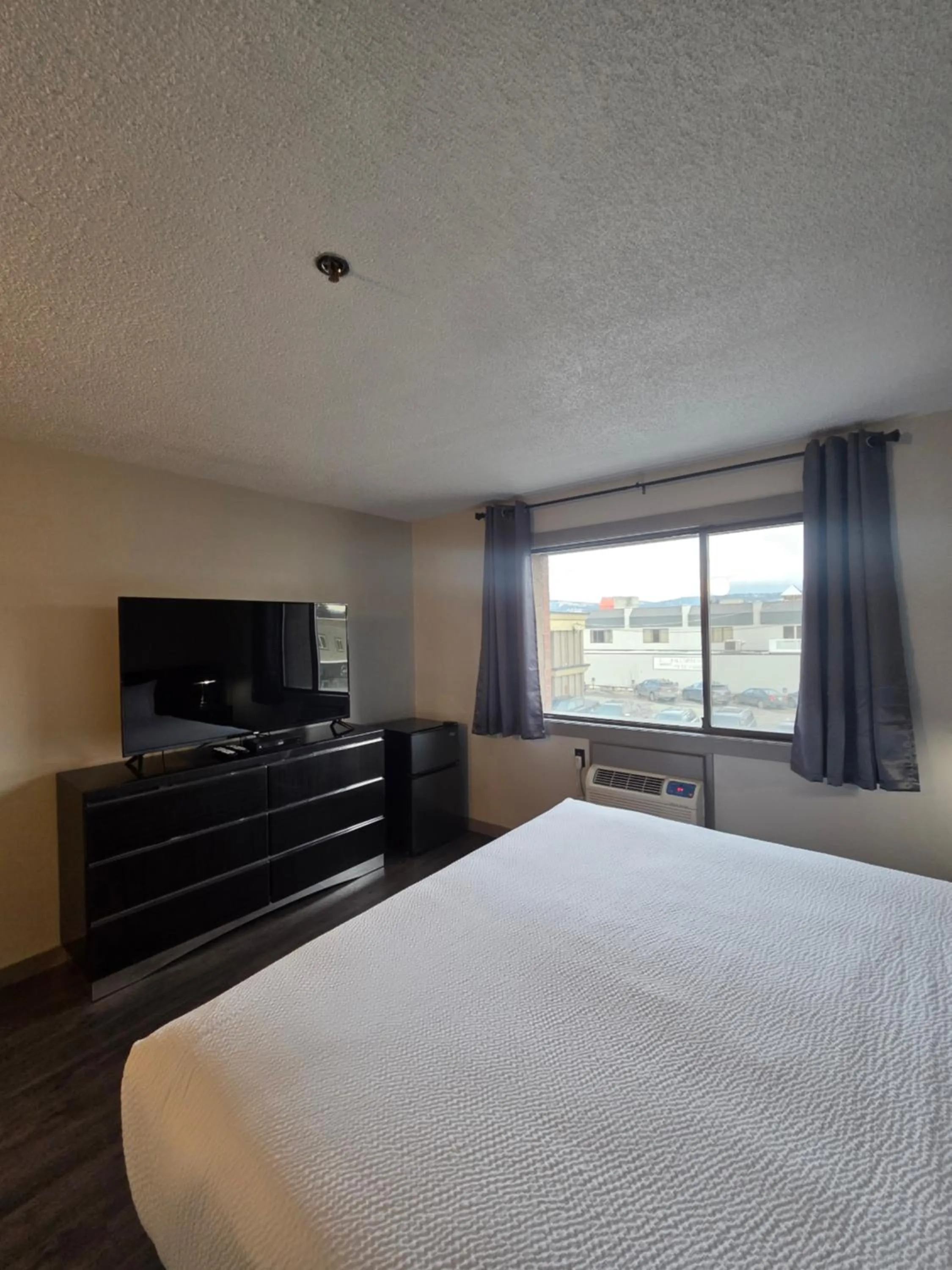 Bed in The Baker Hotel